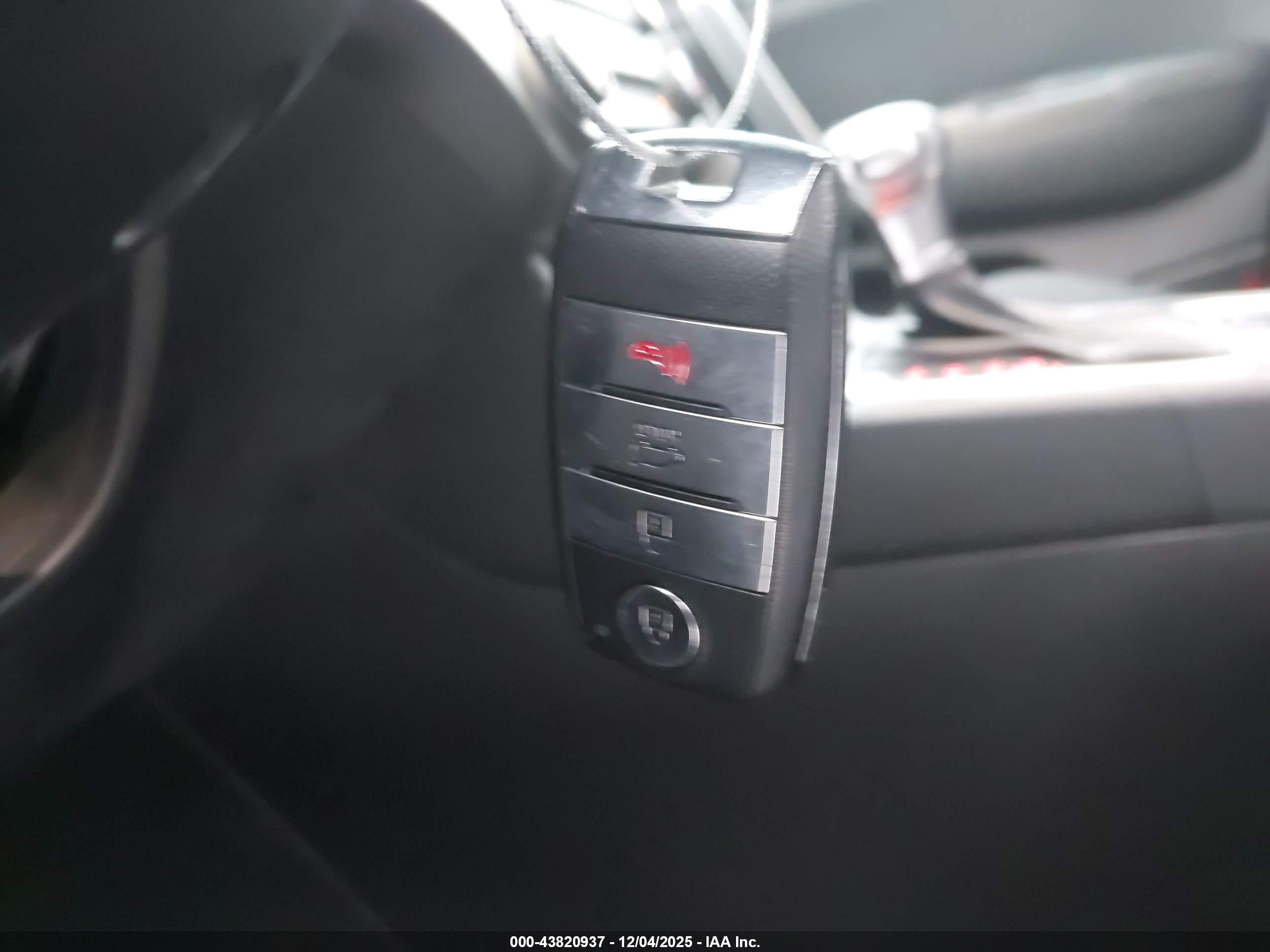 KIA SPORTAGE image 11