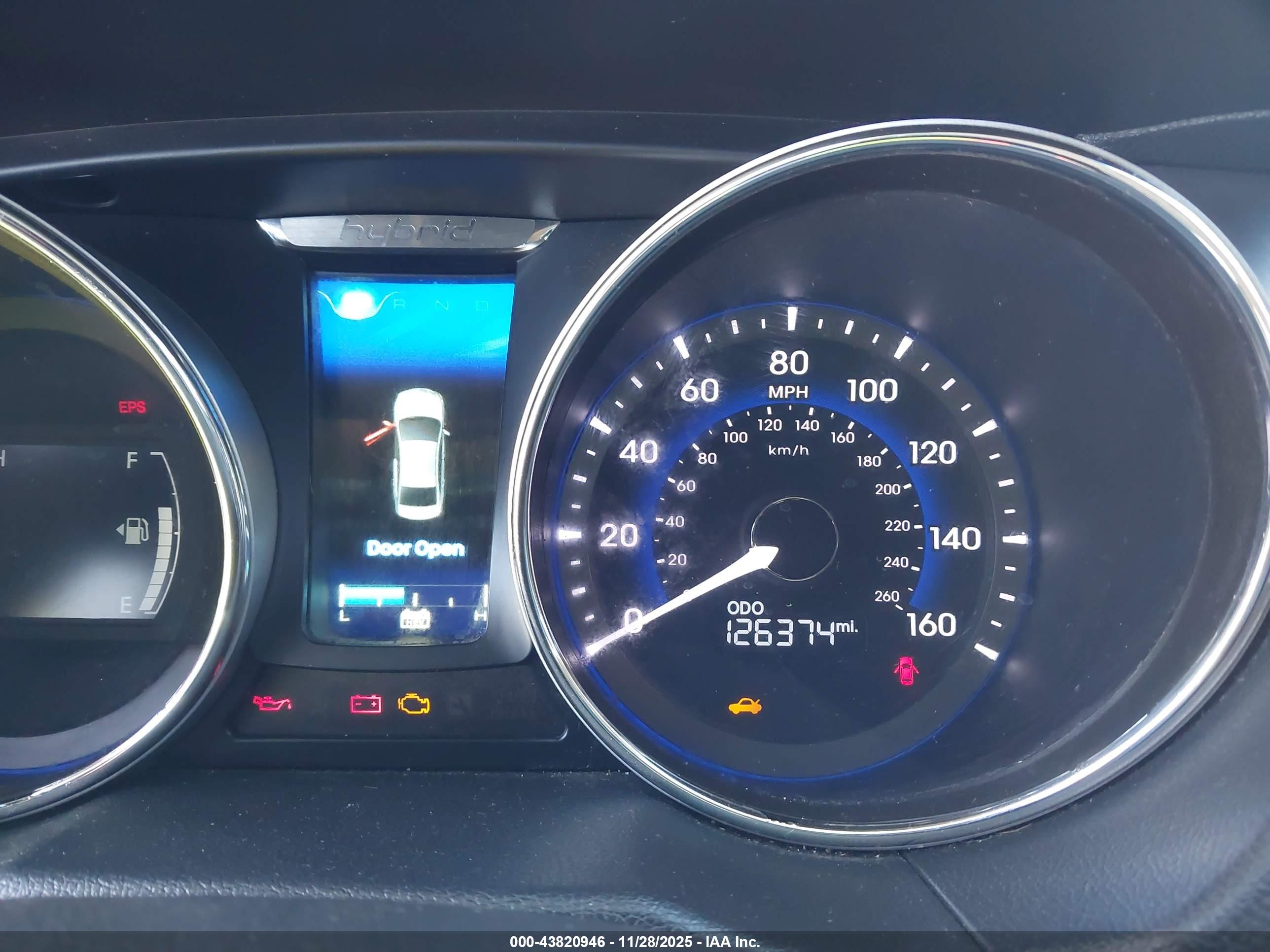 HYUNDAI SONATA image 7
