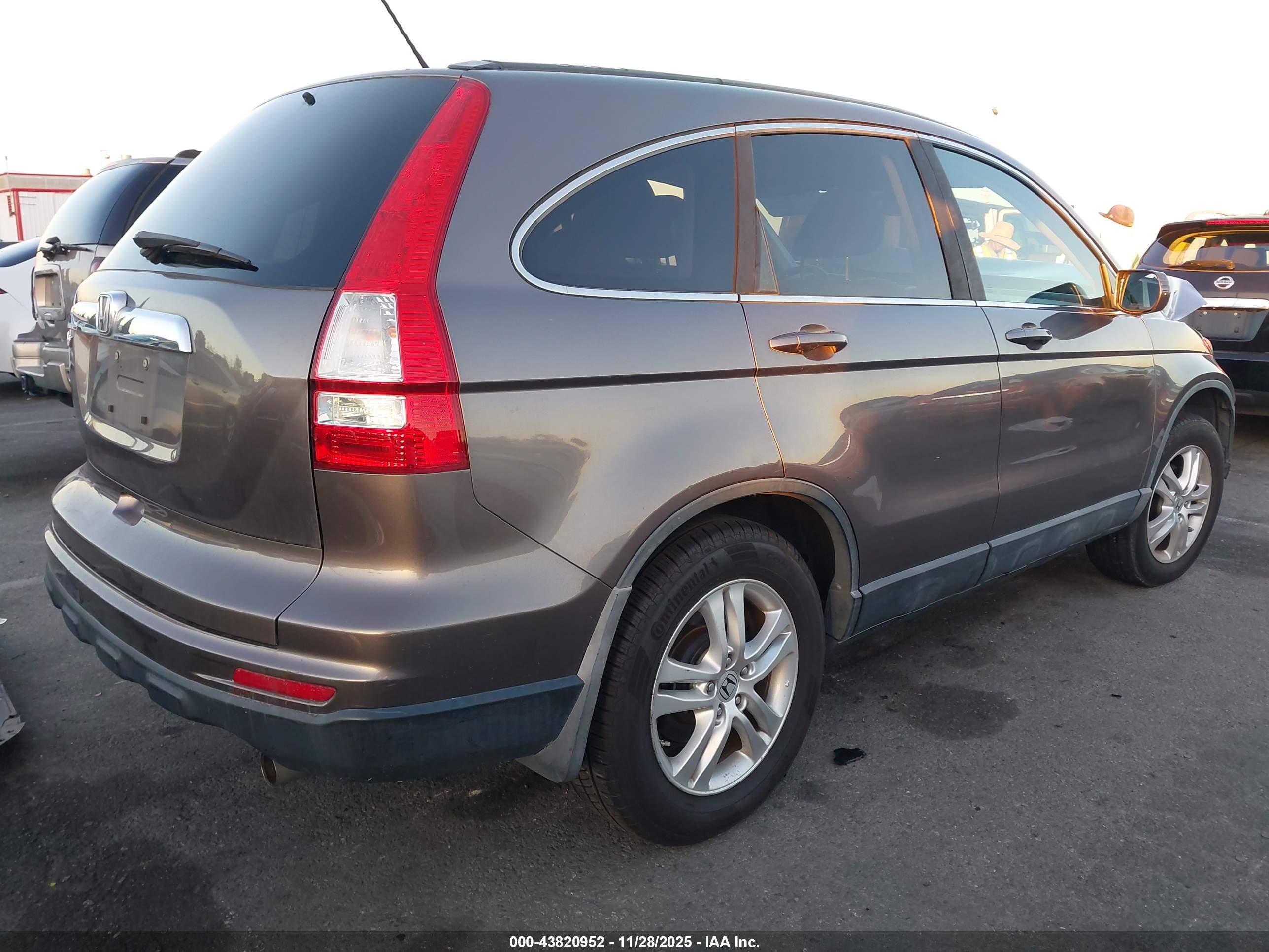 HONDA CR-V image 4