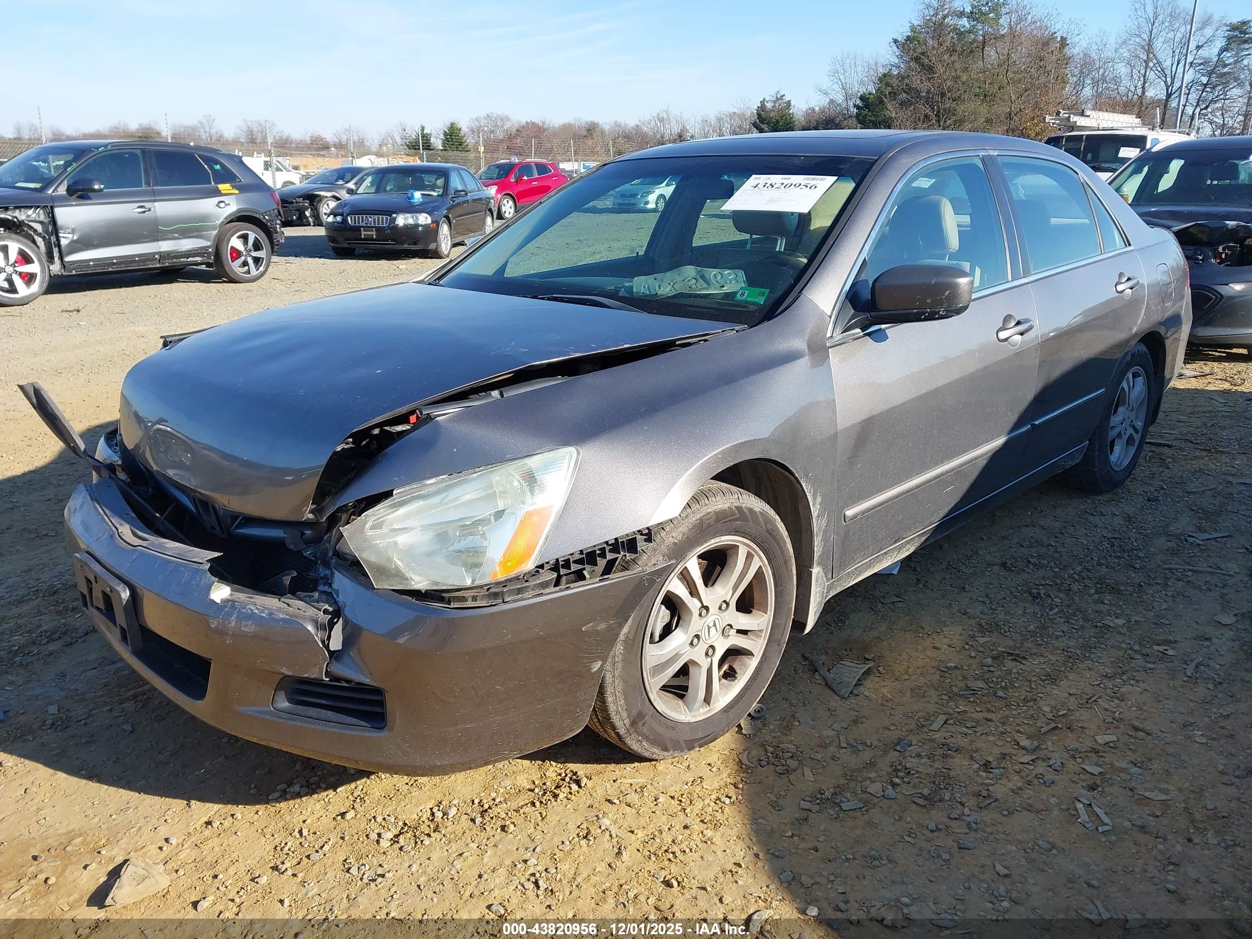 HONDA ACCORD image 2