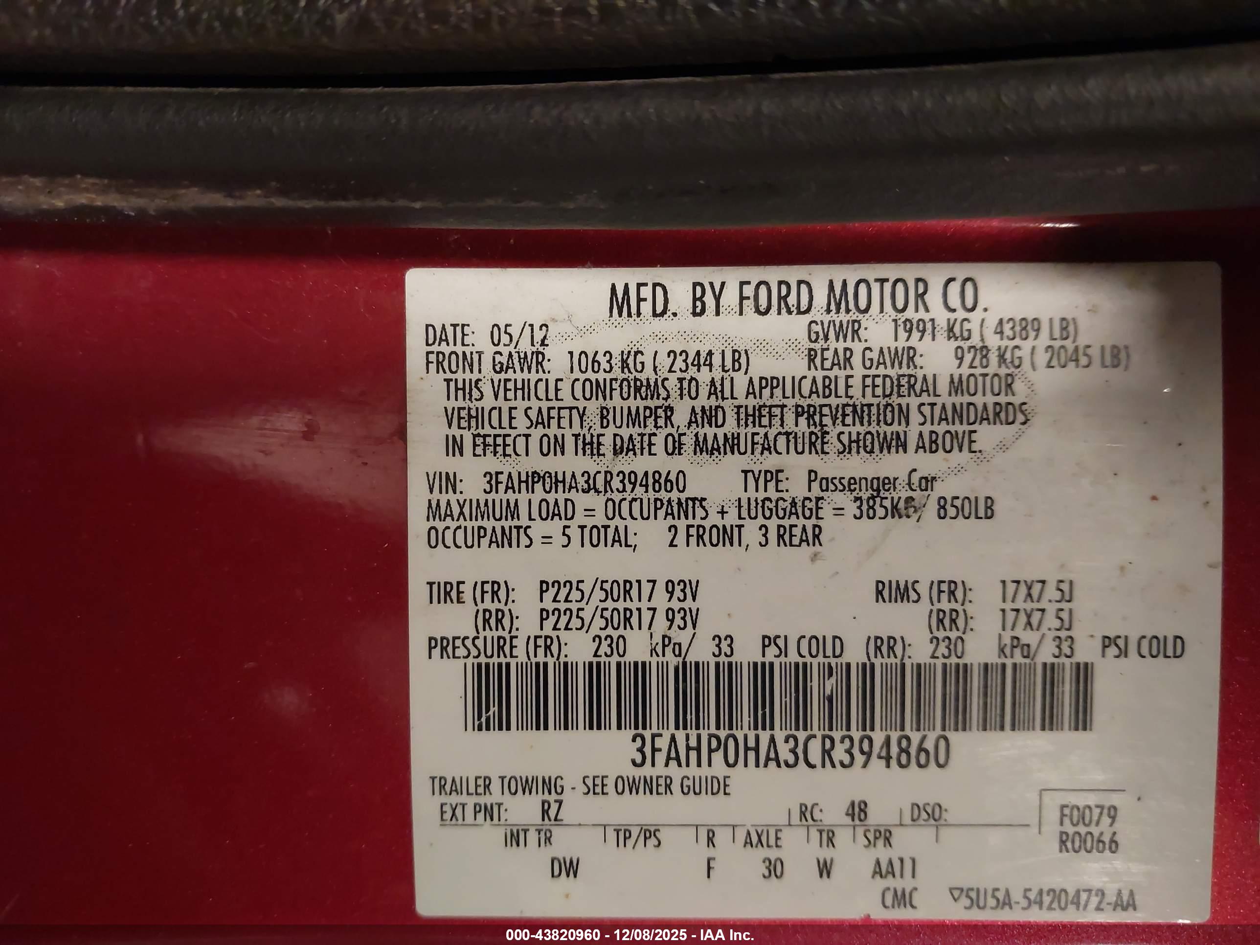 FORD FUSION image 9