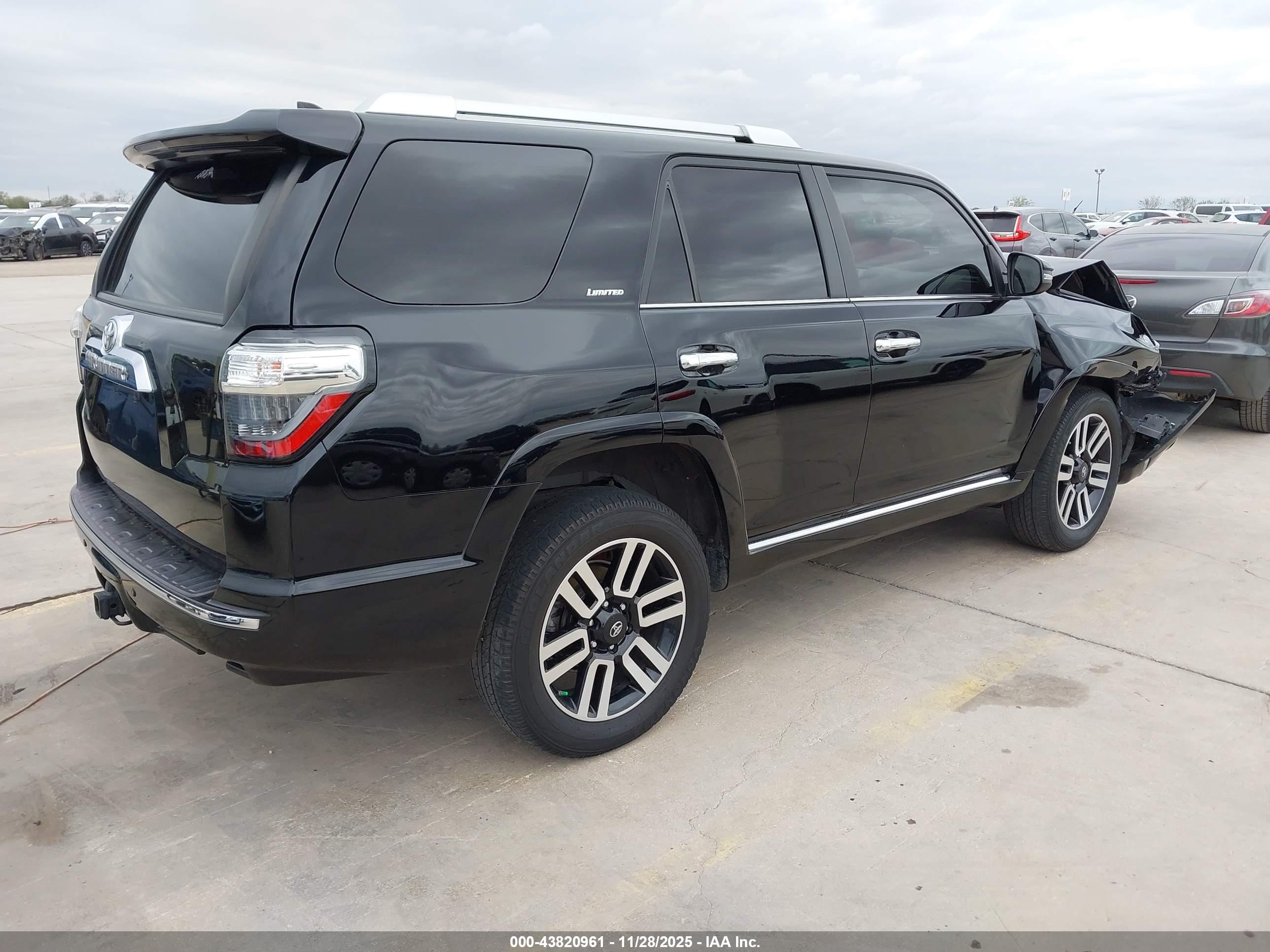 TOYOTA 4RUNNER image 4