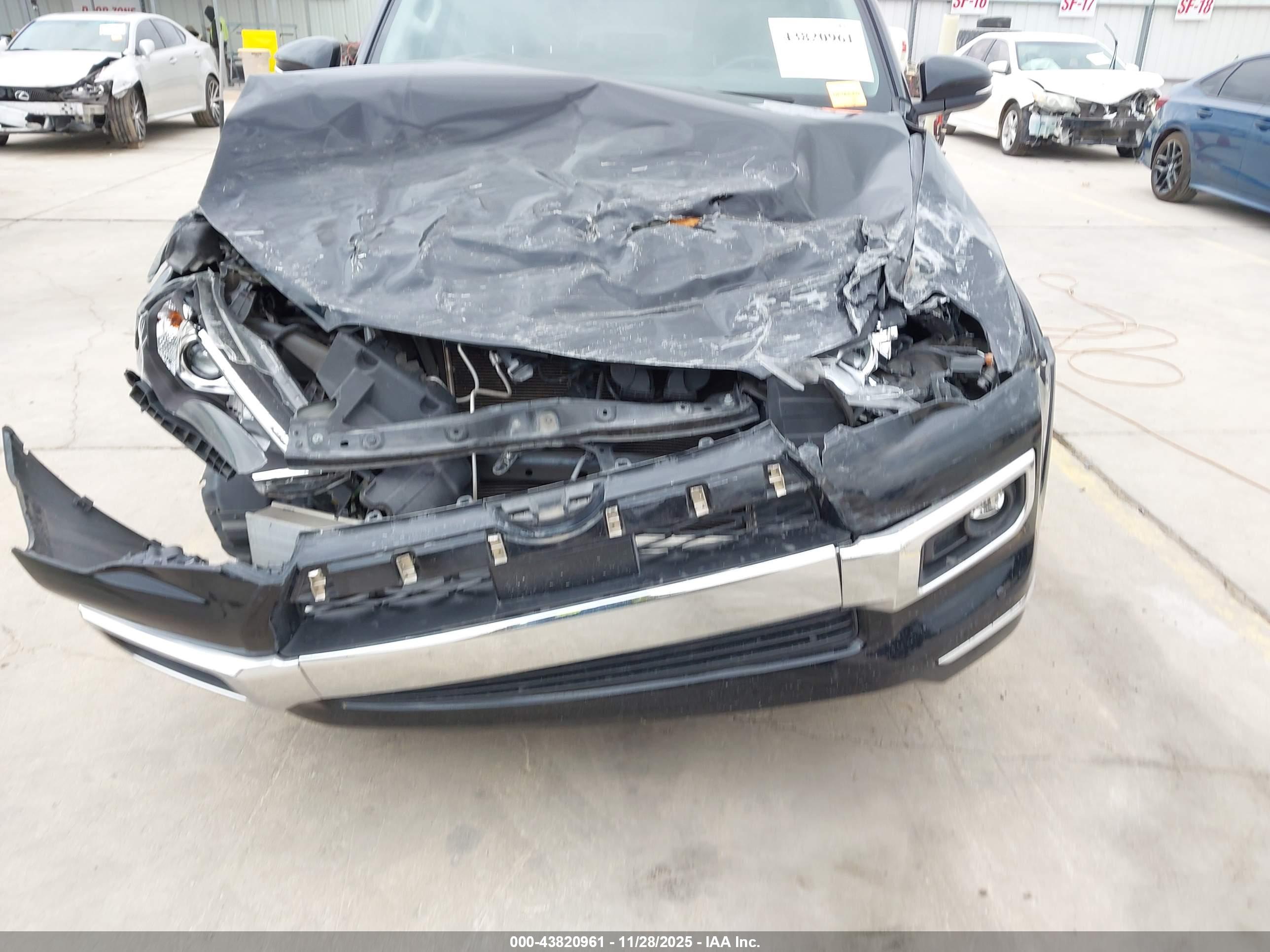 TOYOTA 4RUNNER image 6