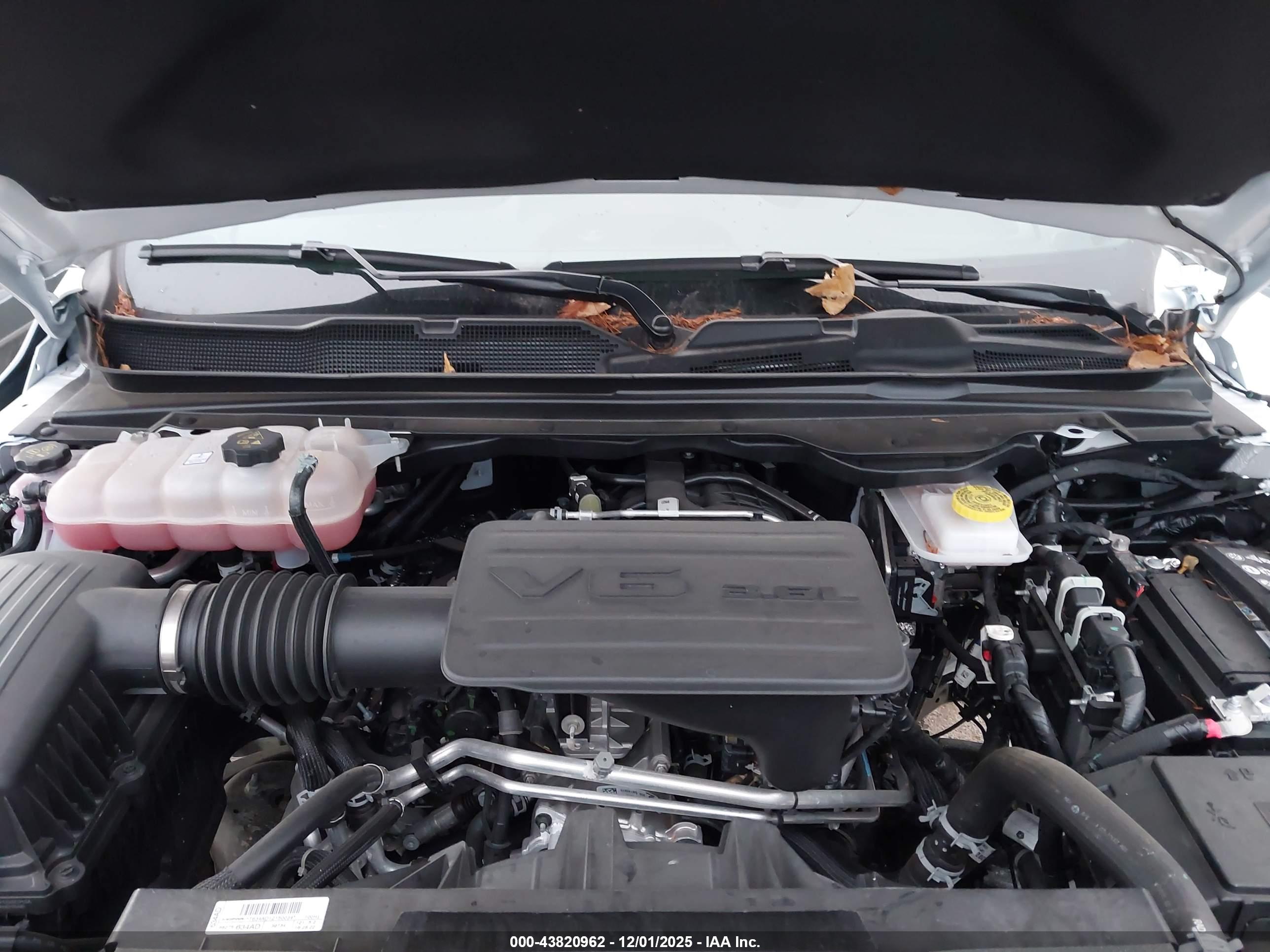 RAM 1500 image 10