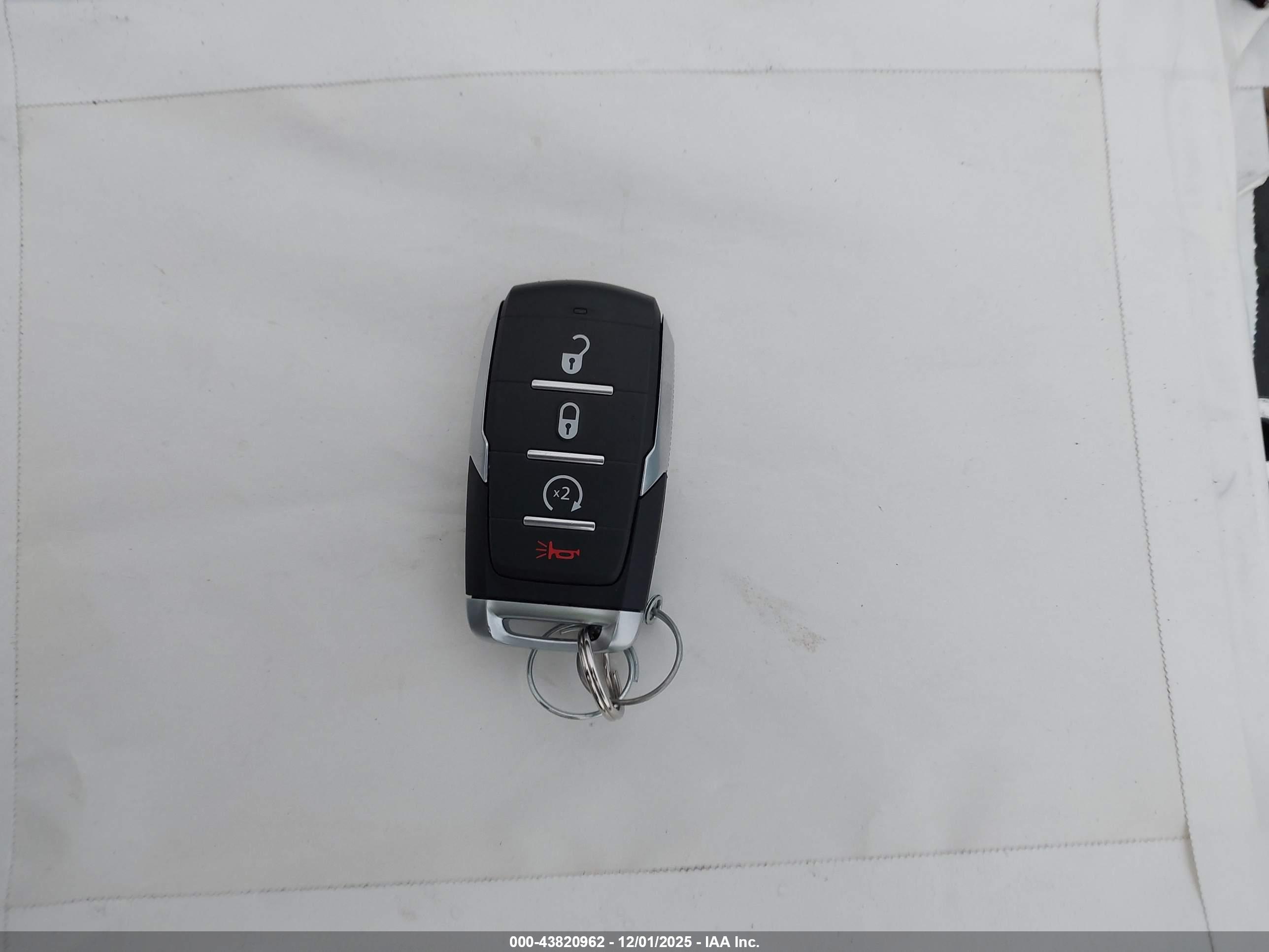 RAM 1500 image 11