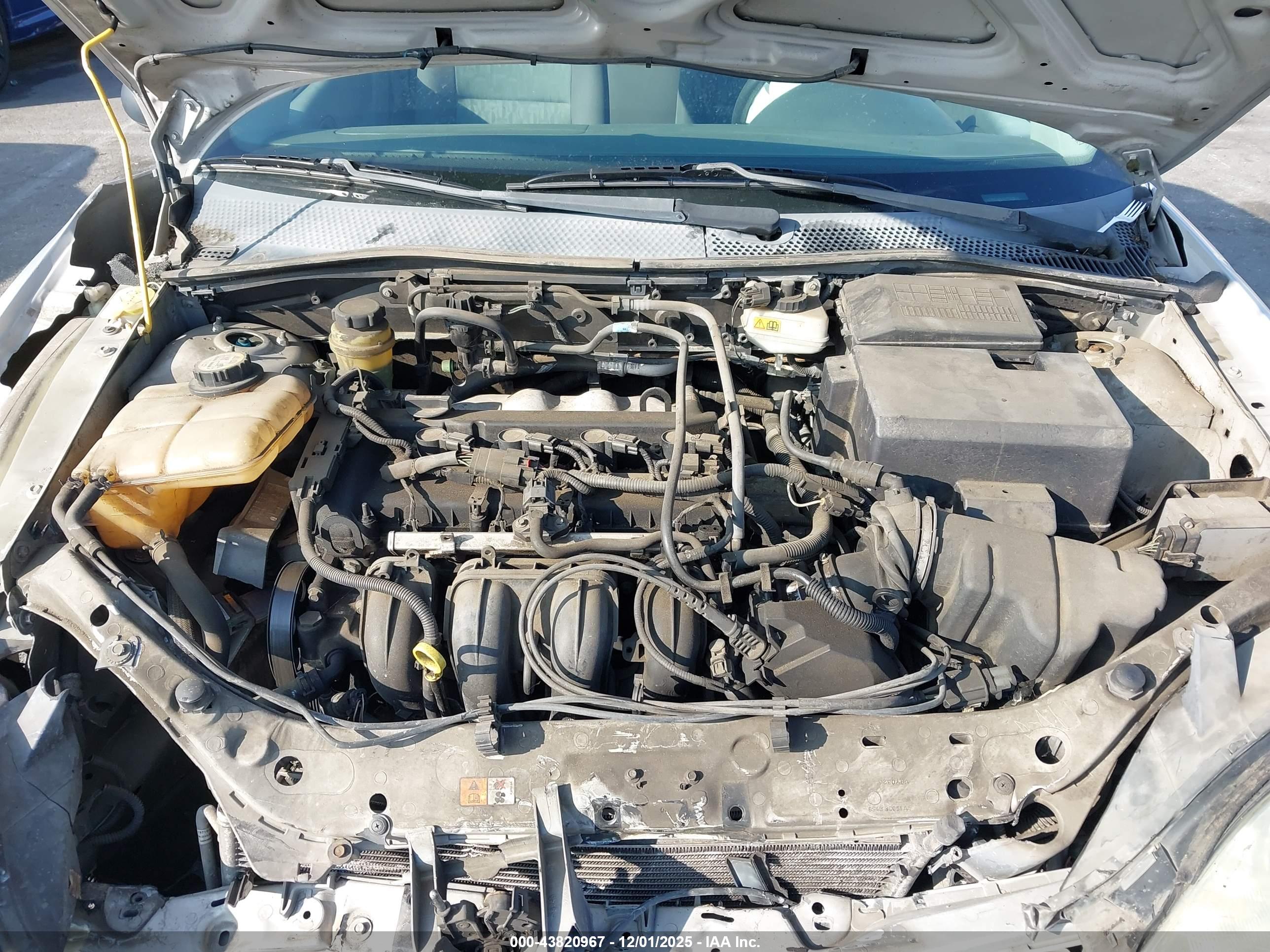 FORD FOCUS image 10