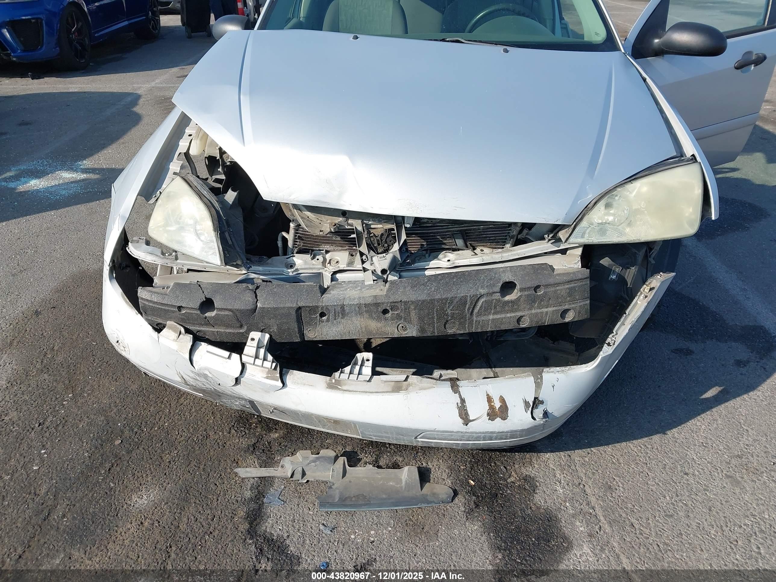 FORD FOCUS image 6
