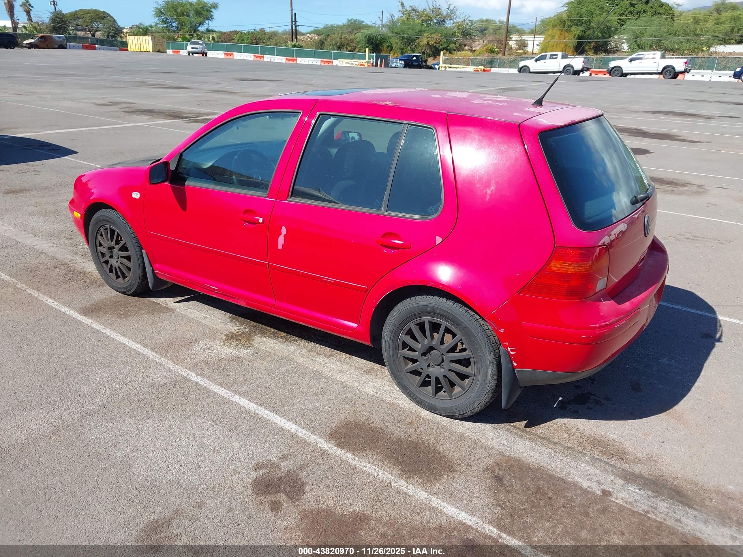 VOLKSWAGEN GOLF image 3