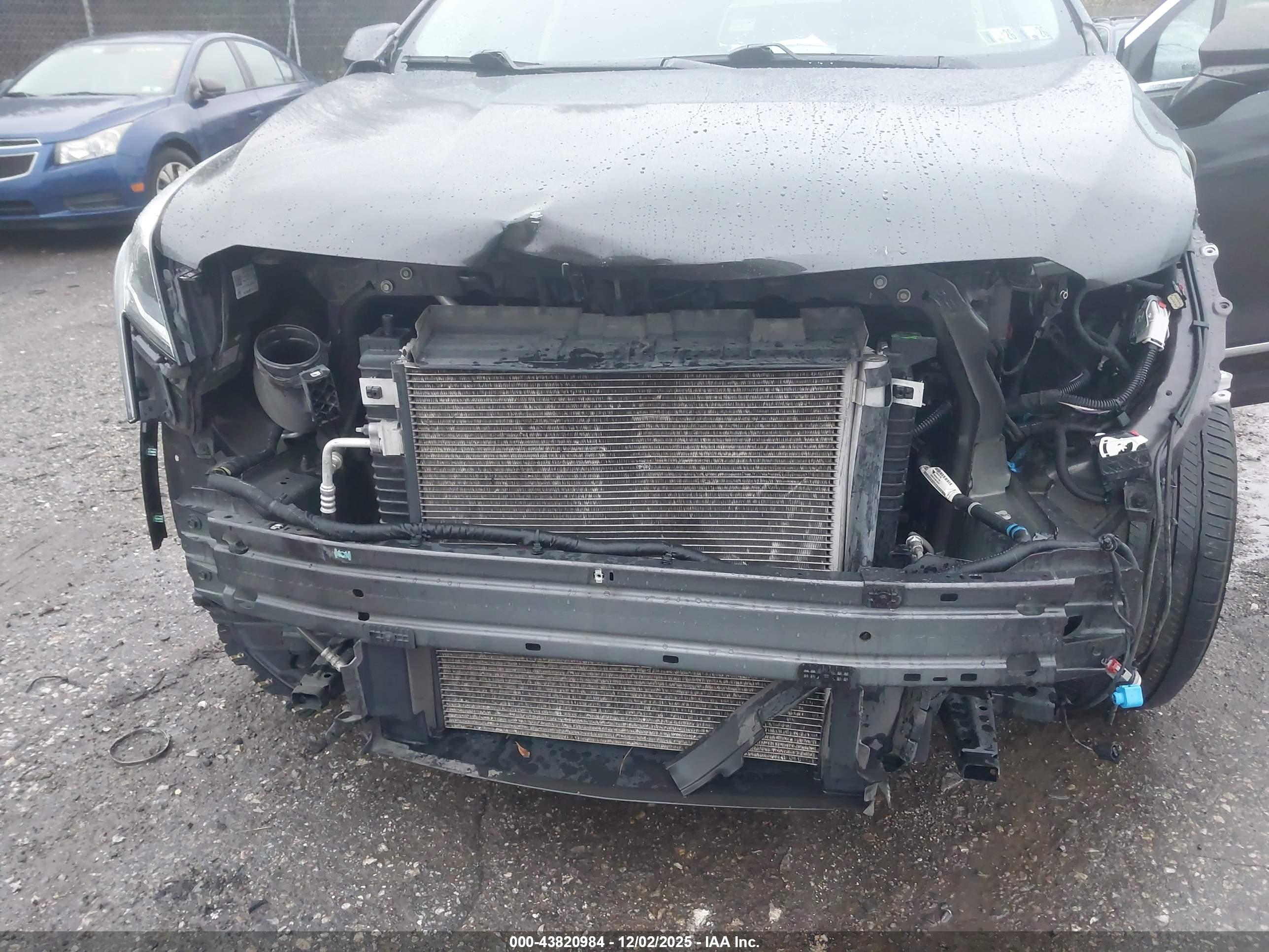 CADILLAC XT5 image 6