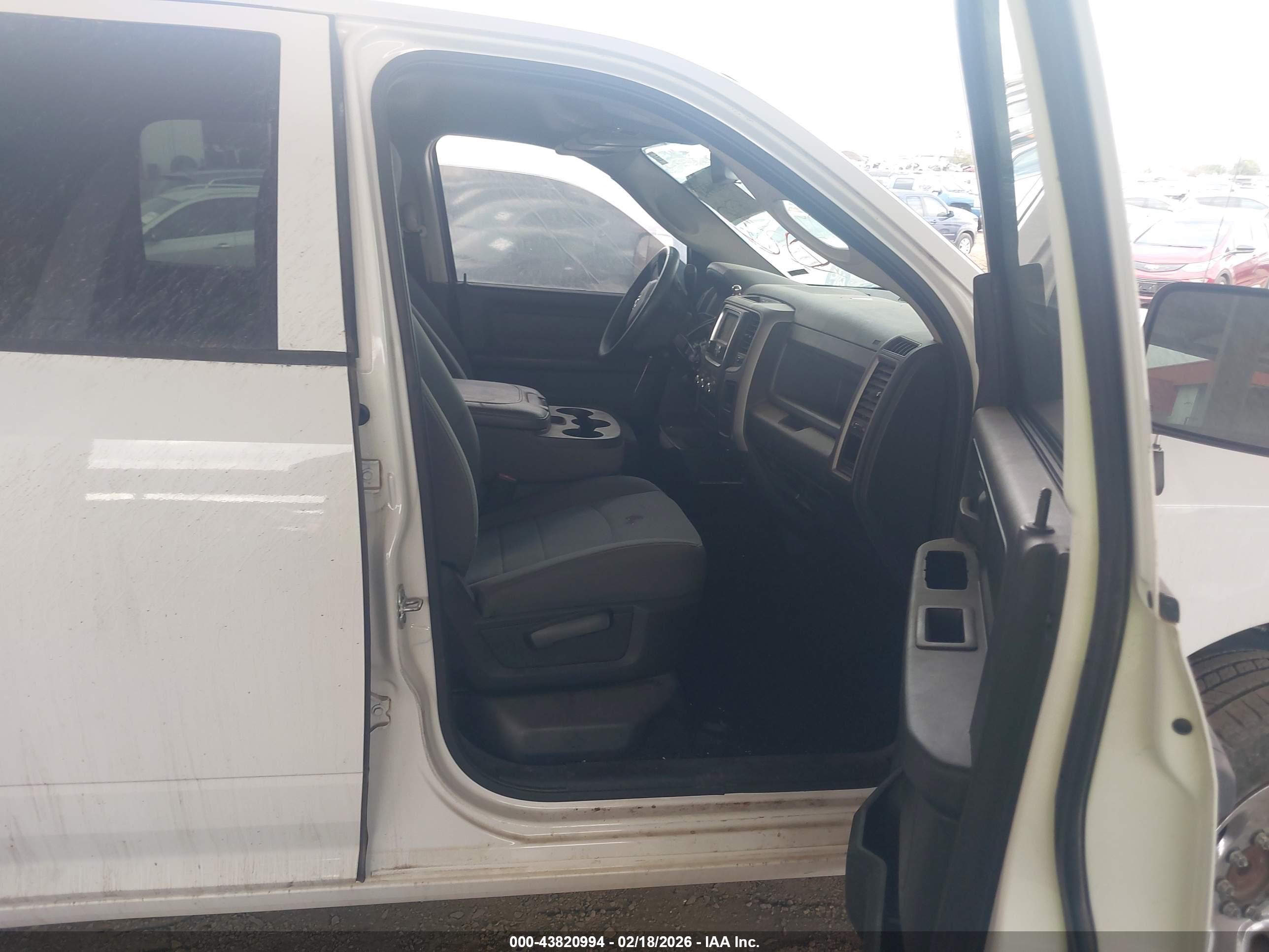 RAM 2500 image 5