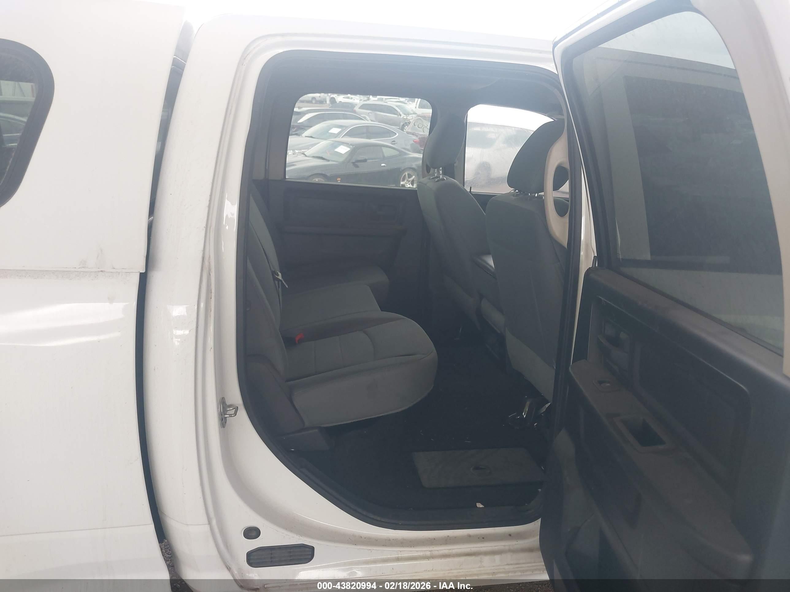 RAM 2500 image 8