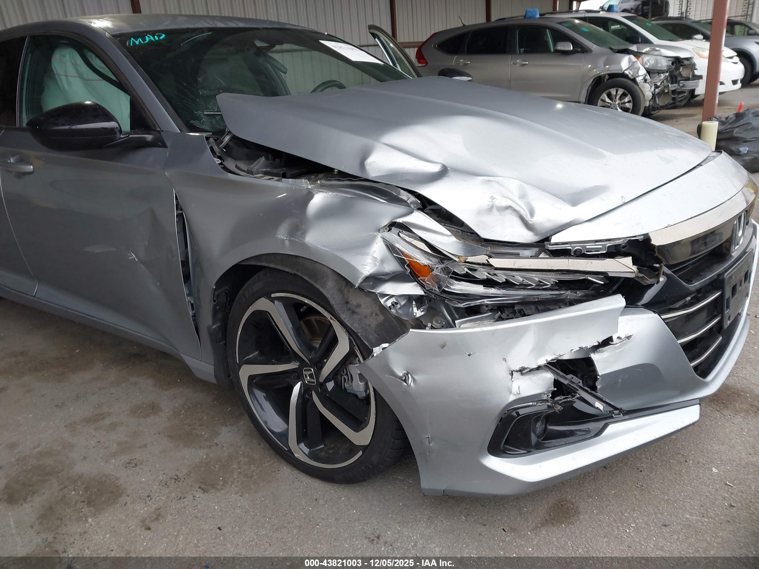 HONDA ACCORD image 6