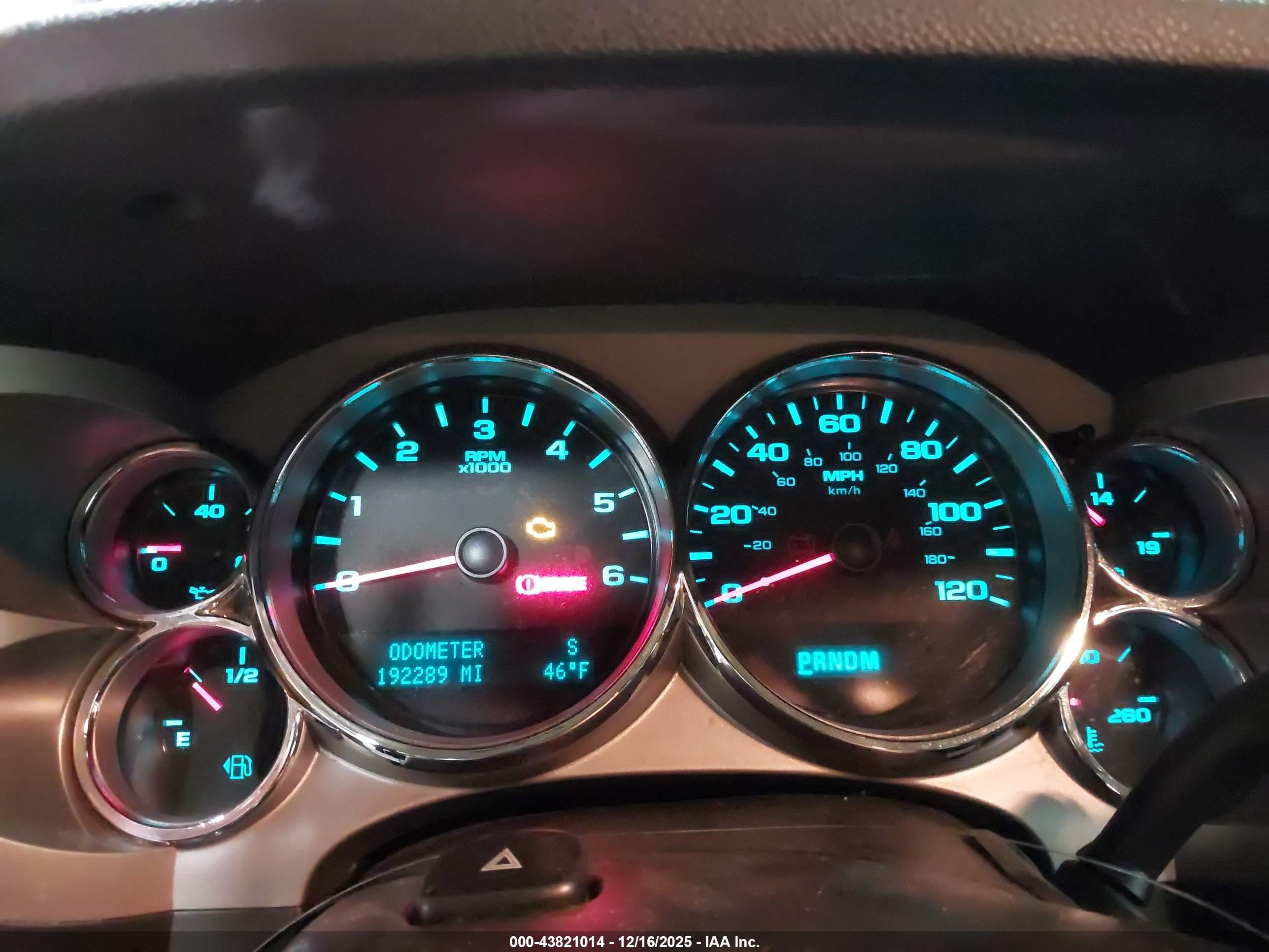 CHEVROLET SILVERADO image 7