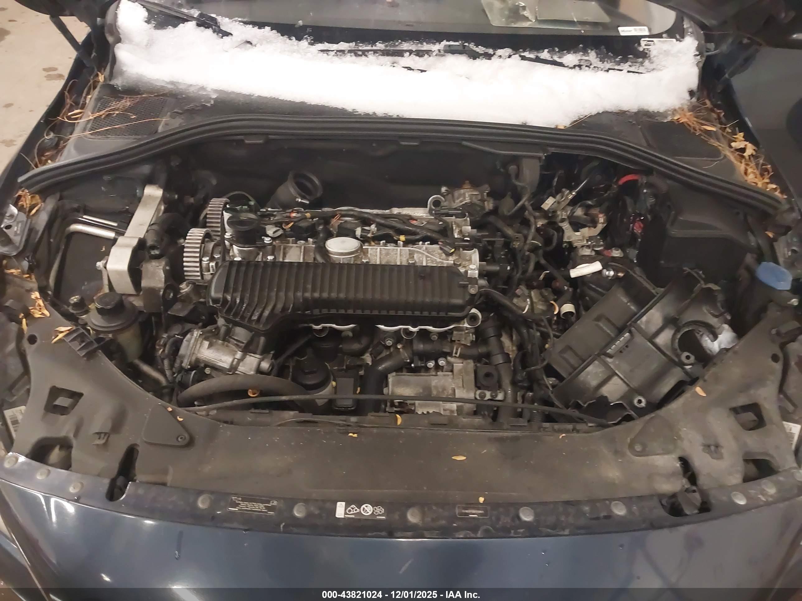 VOLVO S60 image 10