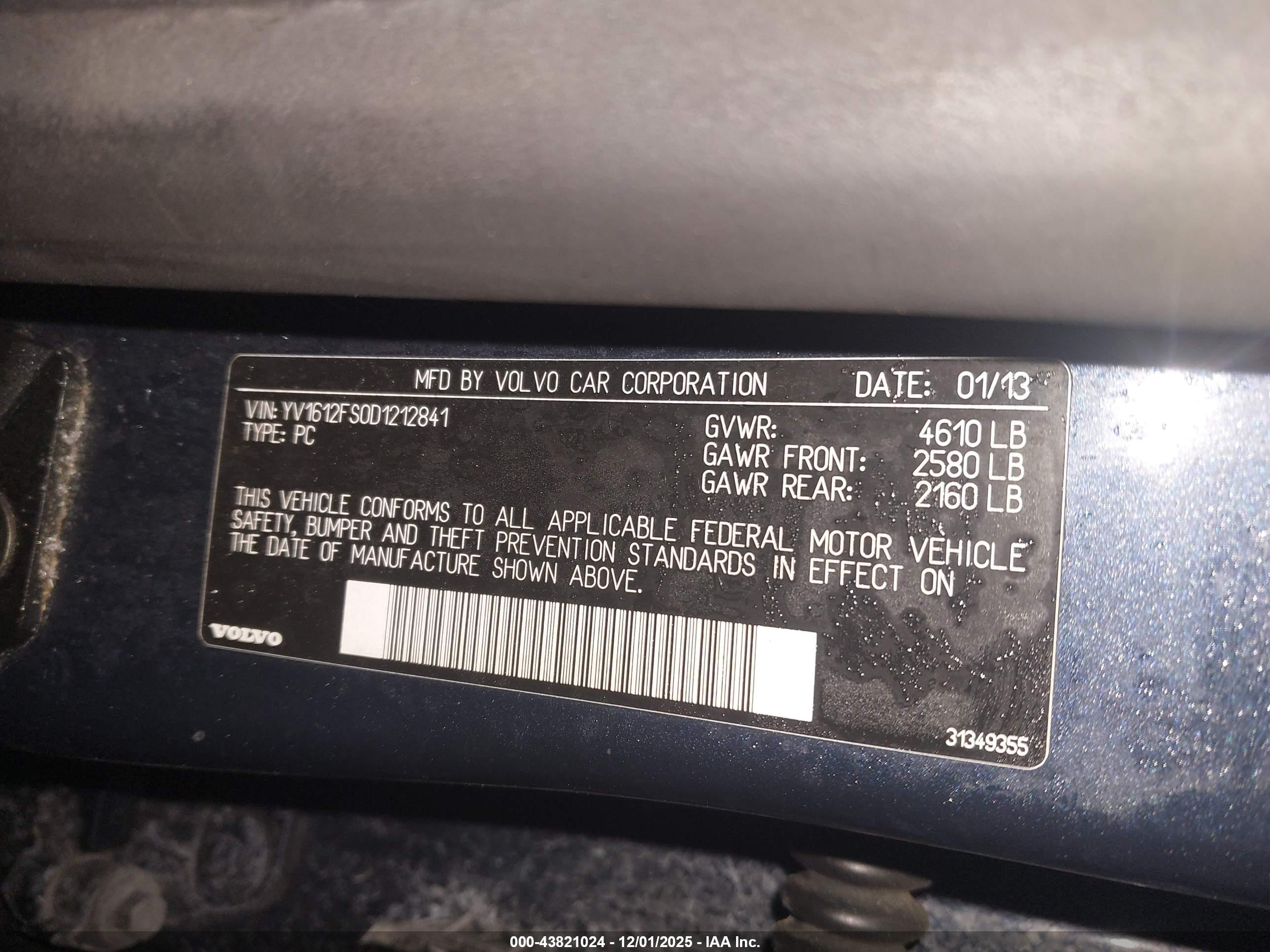 VOLVO S60 image 9