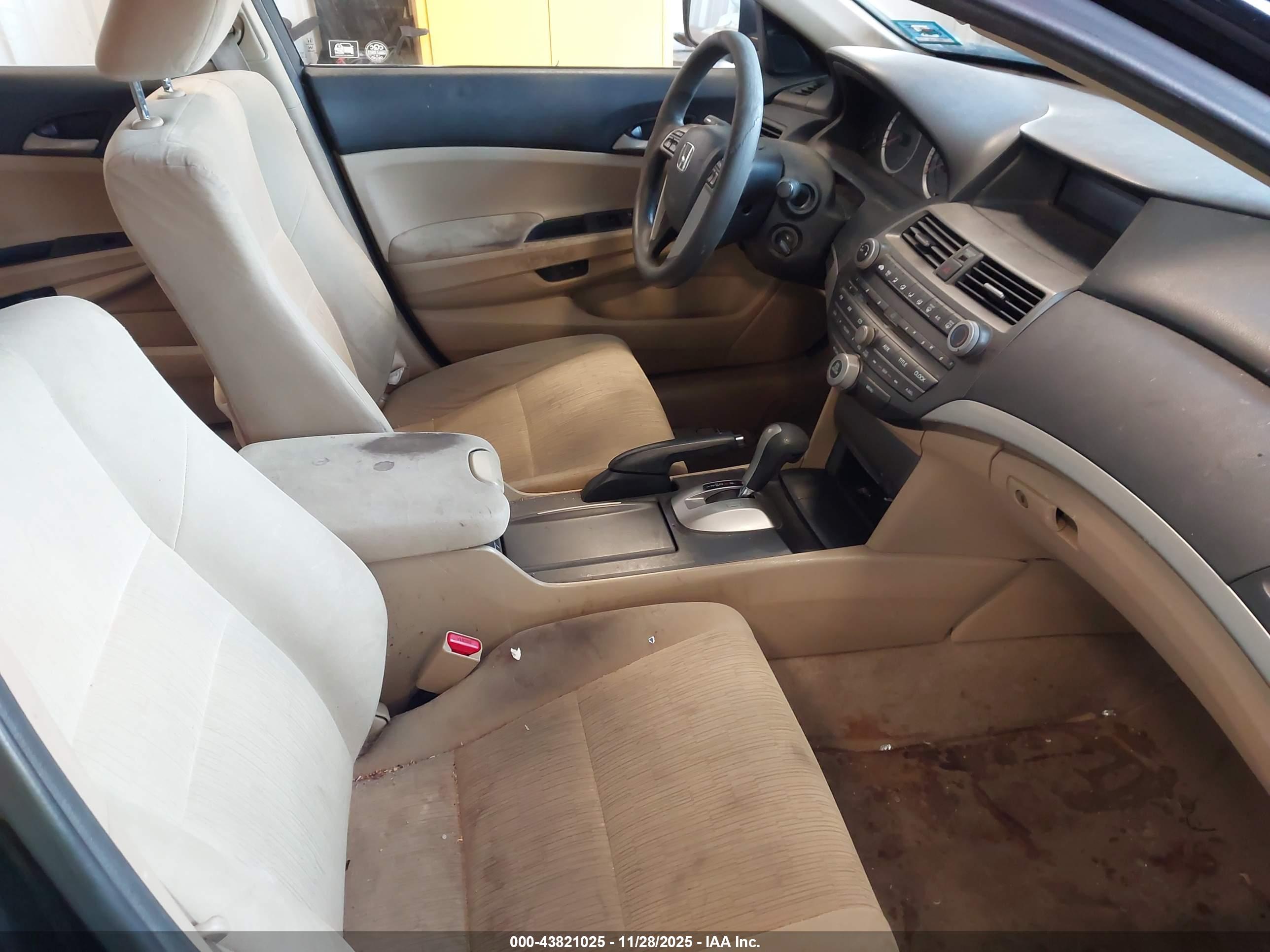 HONDA ACCORD image 5