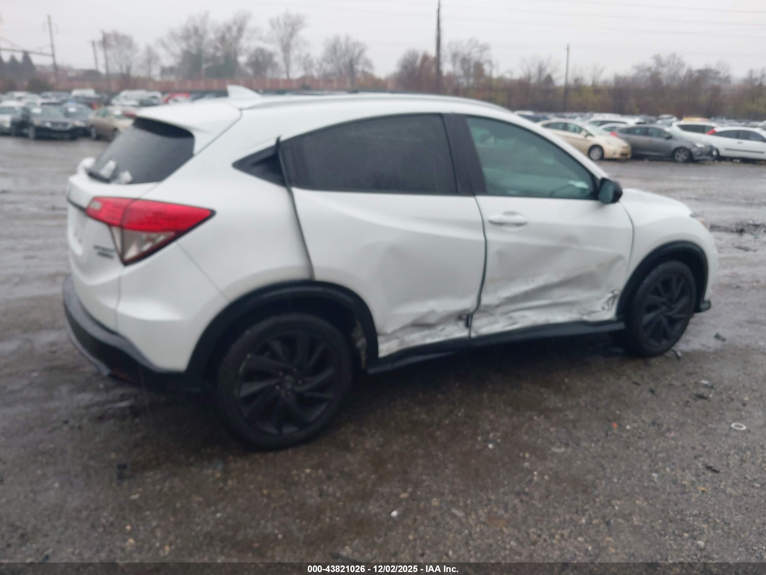 HONDA HR-V image 4