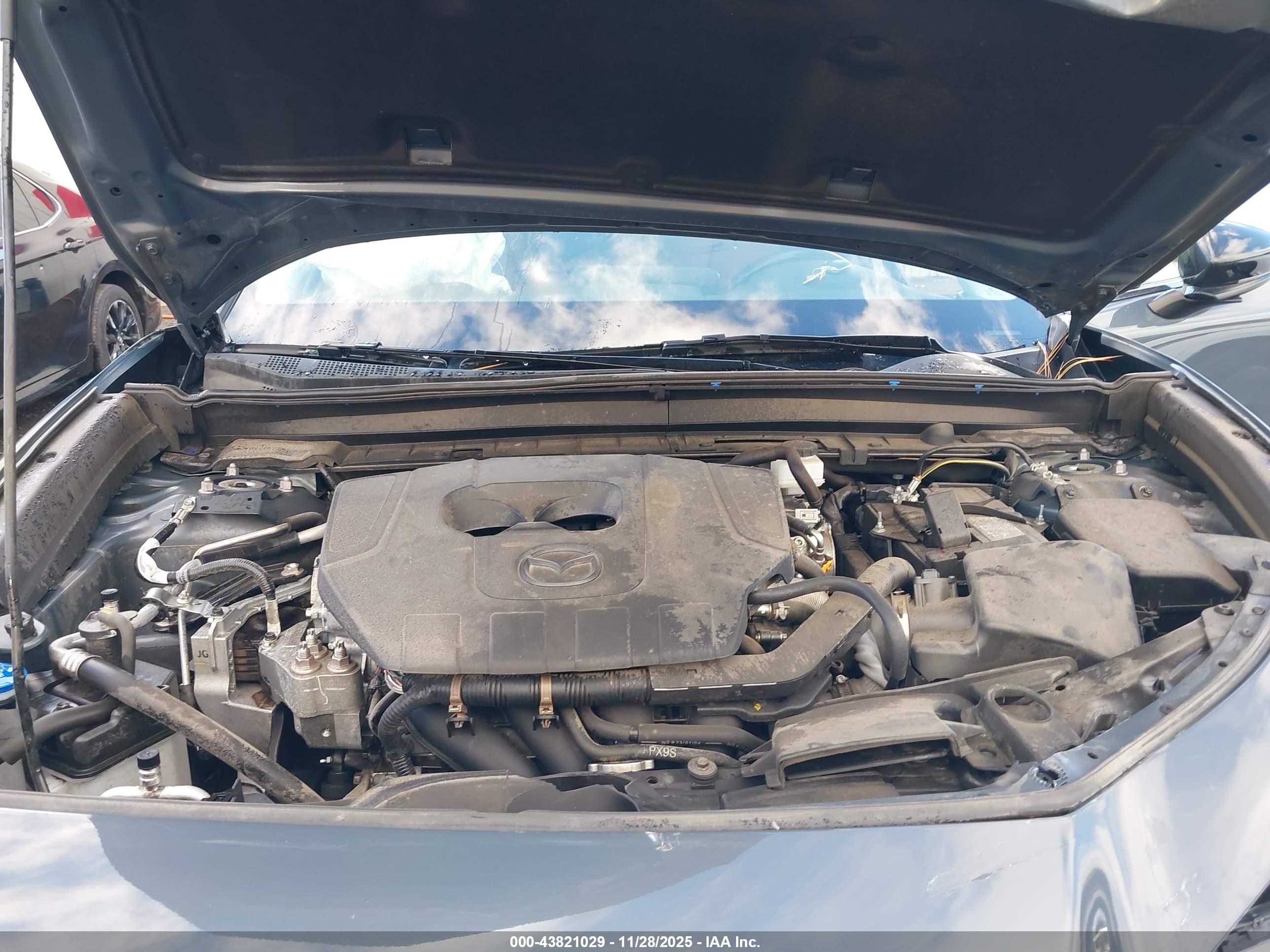 MAZDA CX-30 image 10