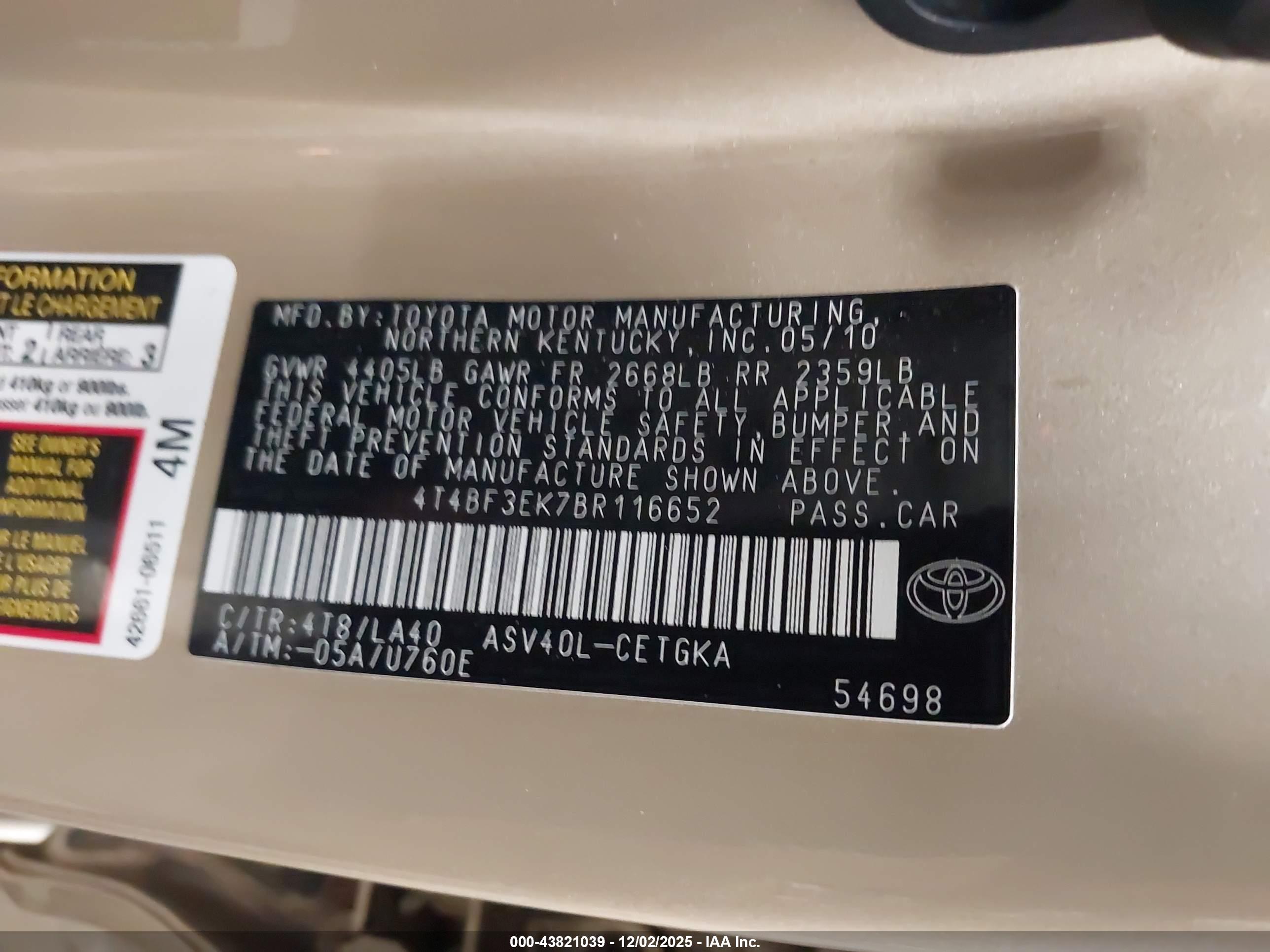 TOYOTA CAMRY image 9
