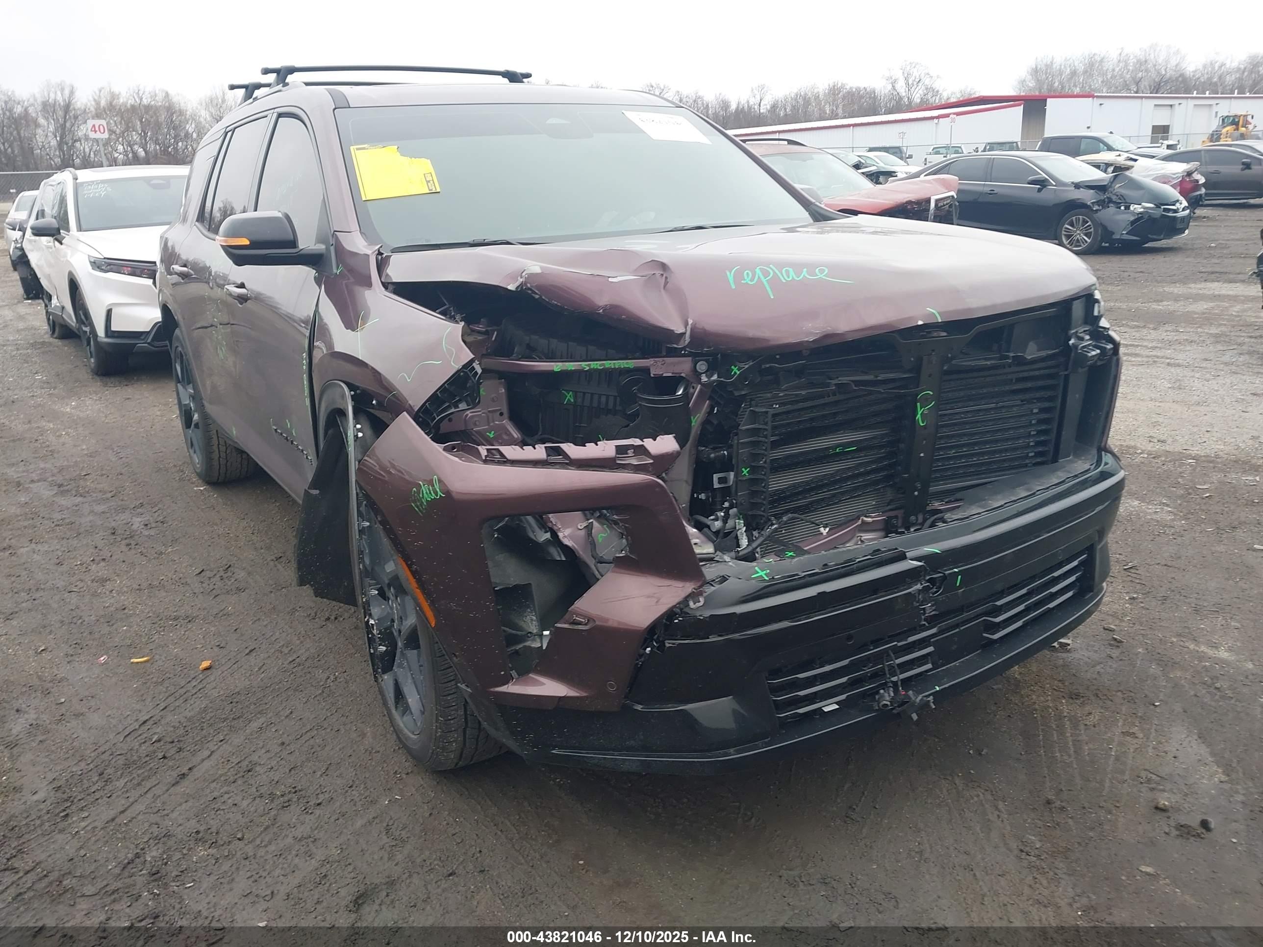 CHEVROLET TRAVERSE image 6