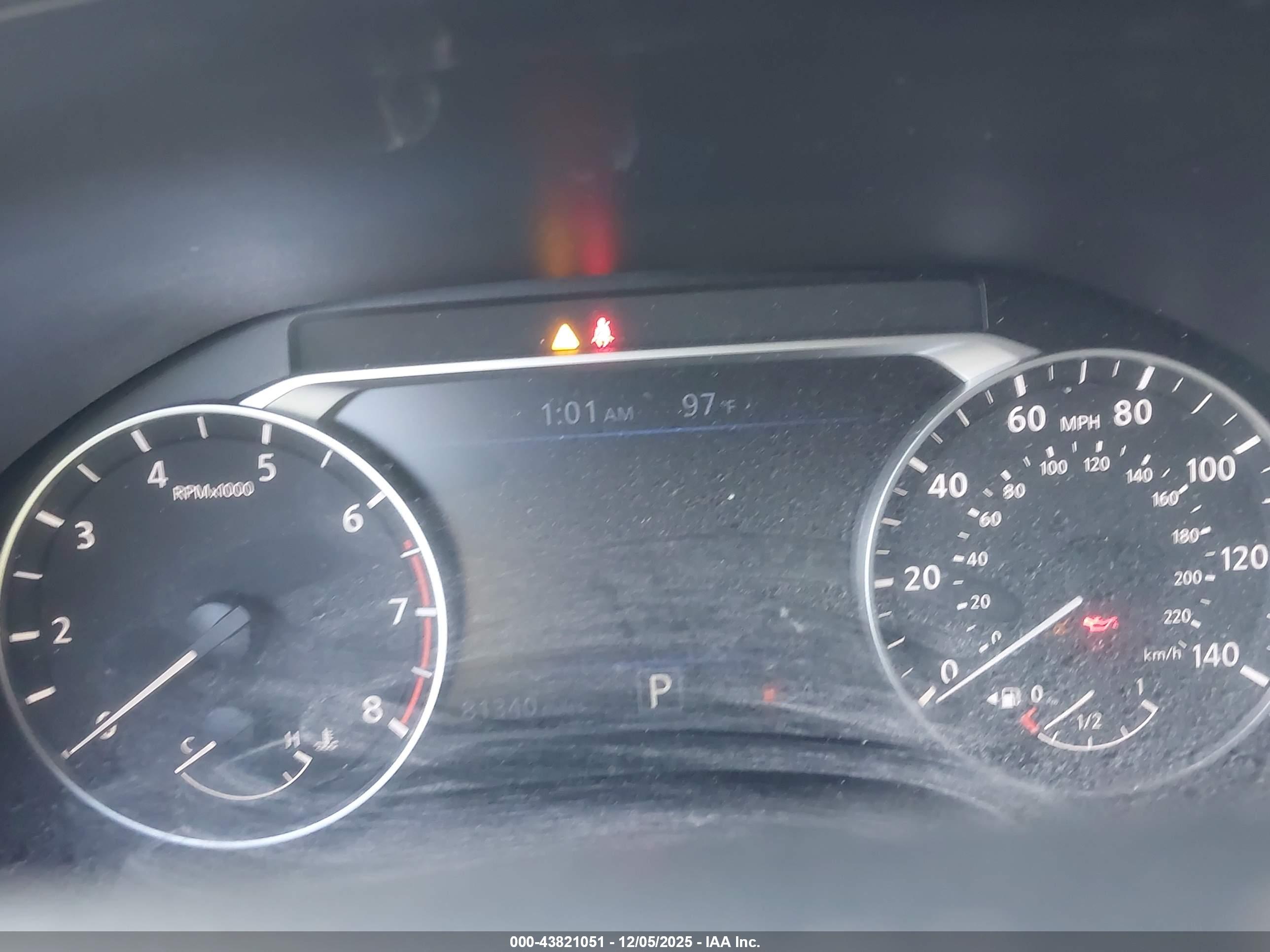 NISSAN ALTIMA image 7