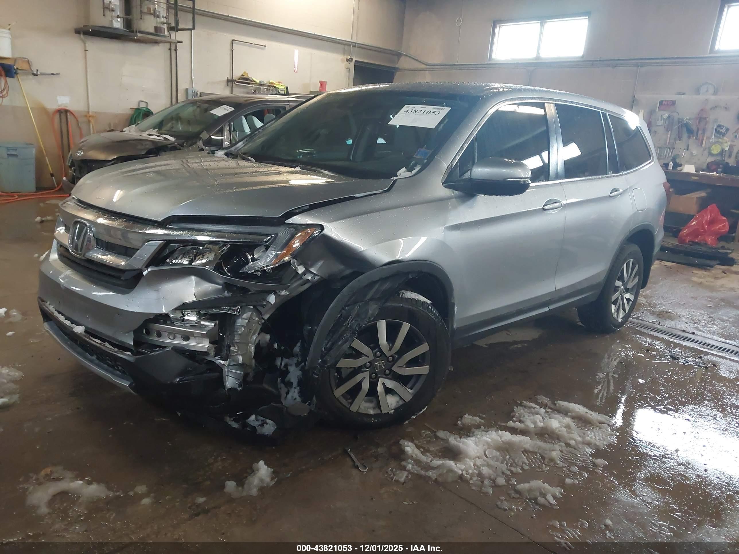 HONDA PILOT image 2