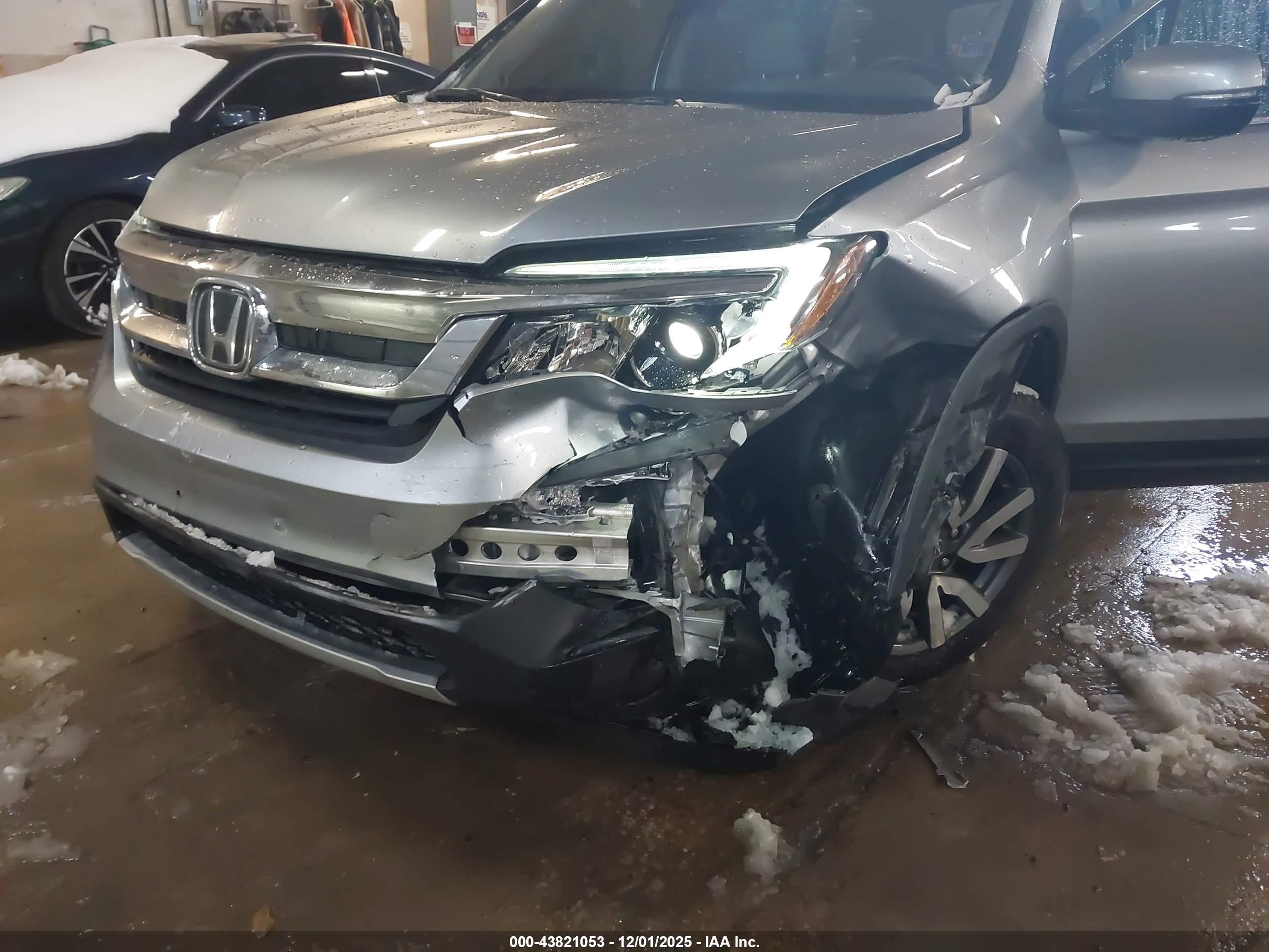 HONDA PILOT image 6