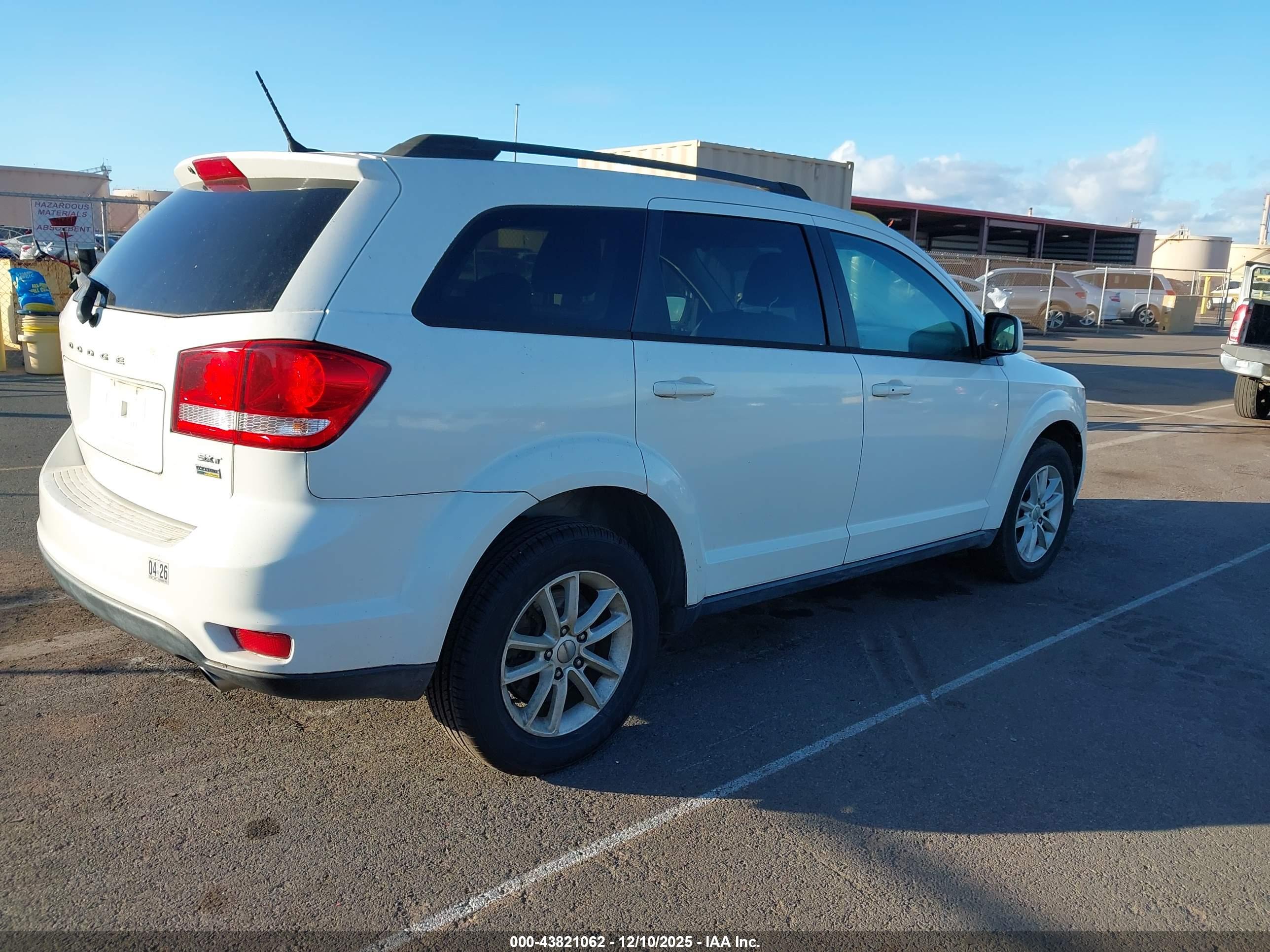 DODGE JOURNEY image 4
