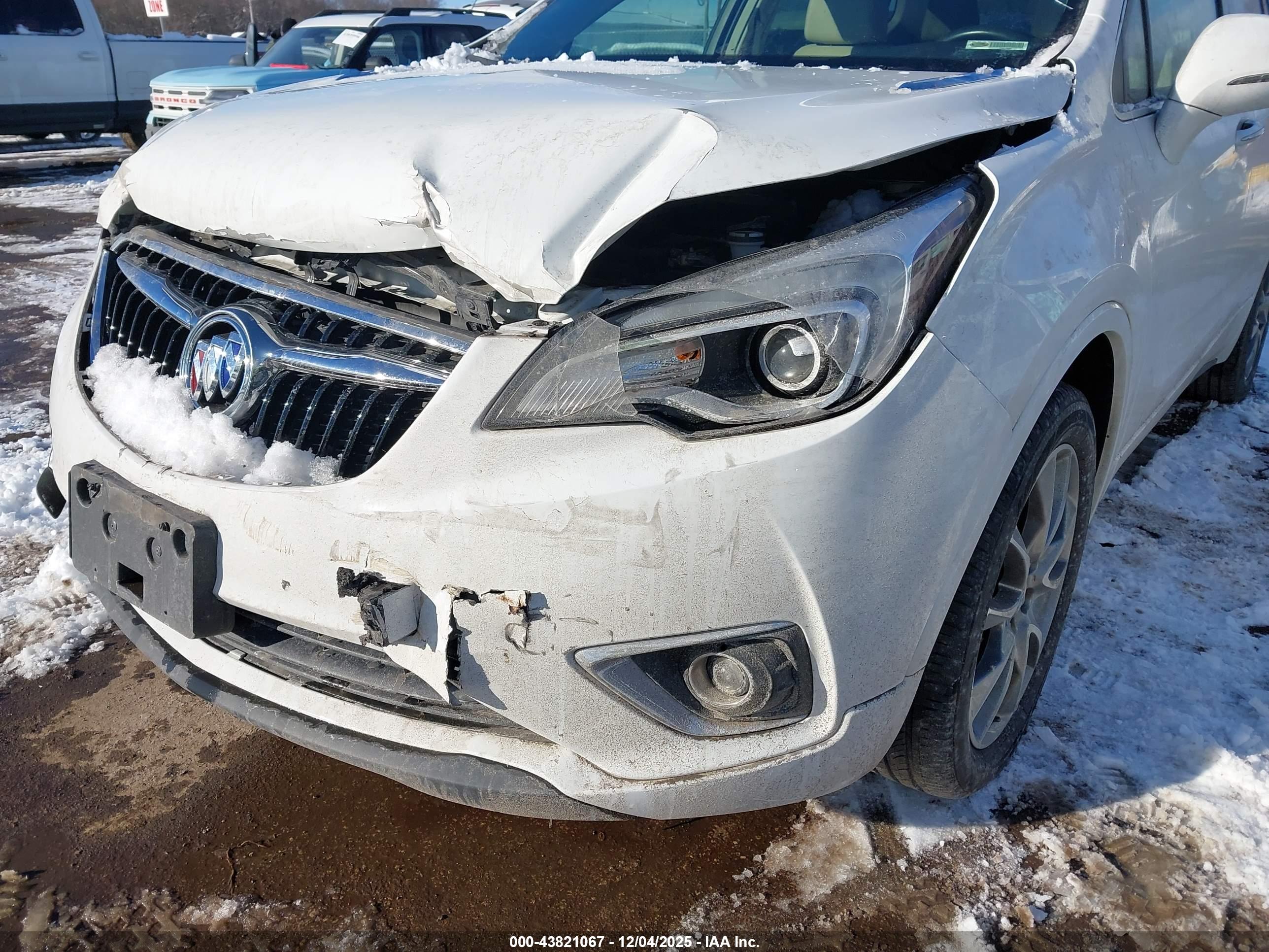 BUICK ENVISION image 6
