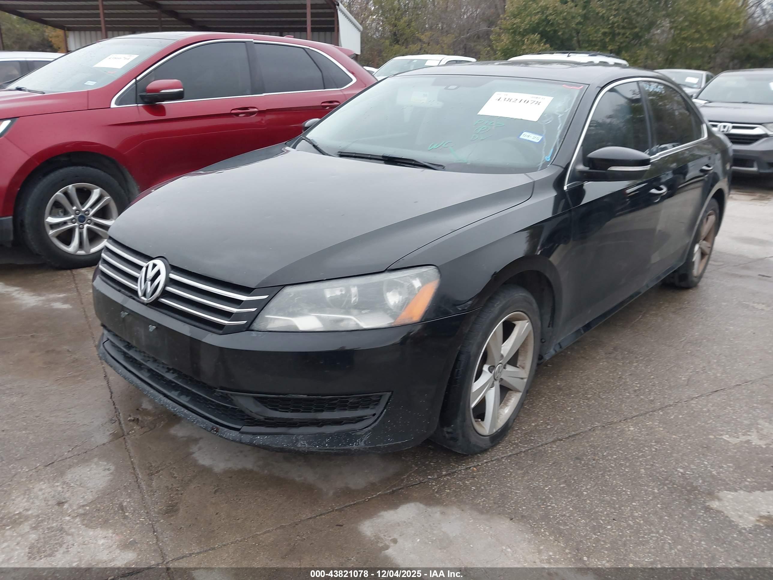 VOLKSWAGEN PASSAT image 2