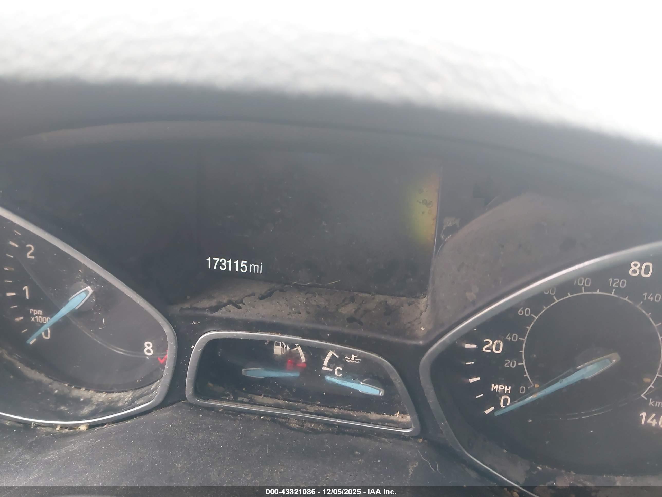 FORD ESCAPE image 7