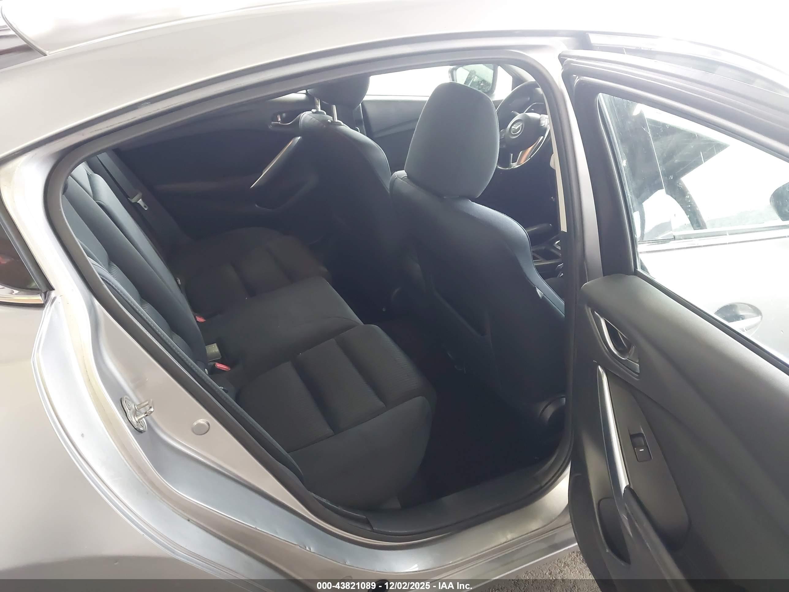 MAZDA MAZDA6 image 8