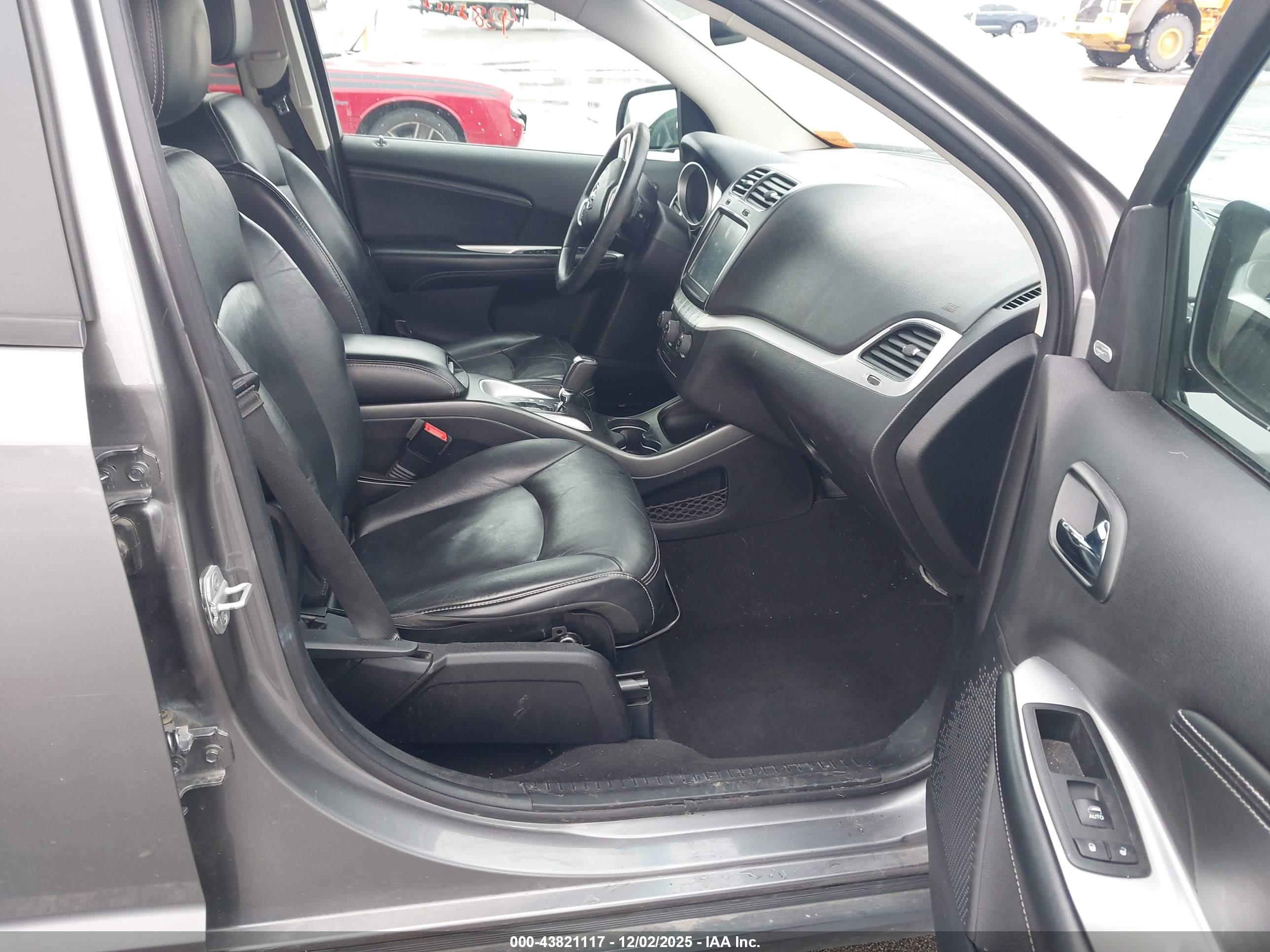 DODGE JOURNEY image 5