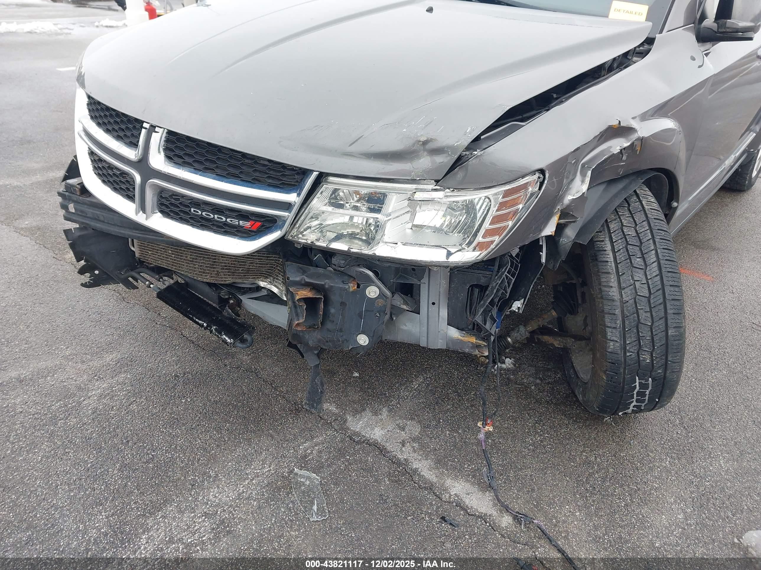 DODGE JOURNEY image 6