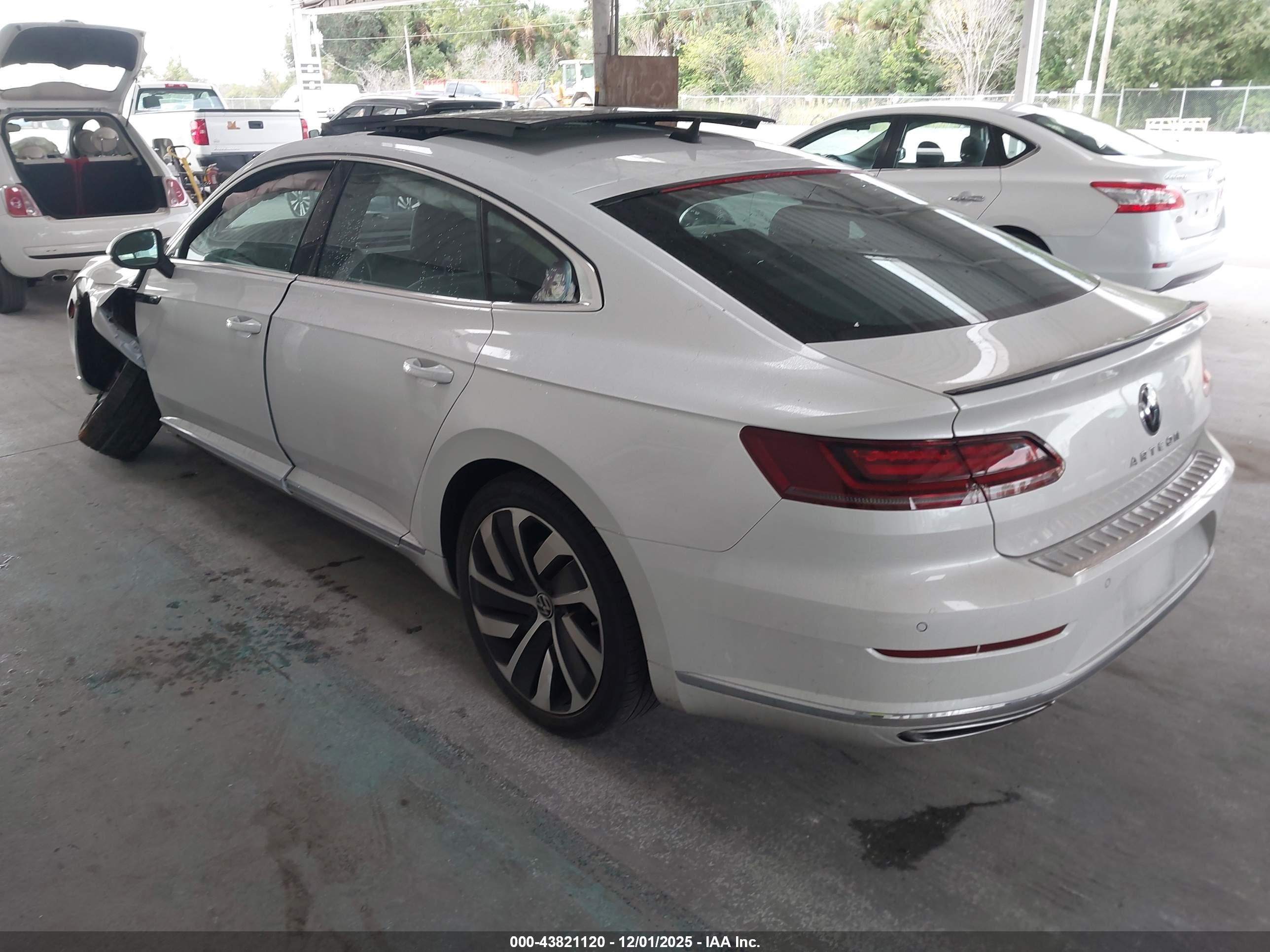 VOLKSWAGEN ARTEON image 3