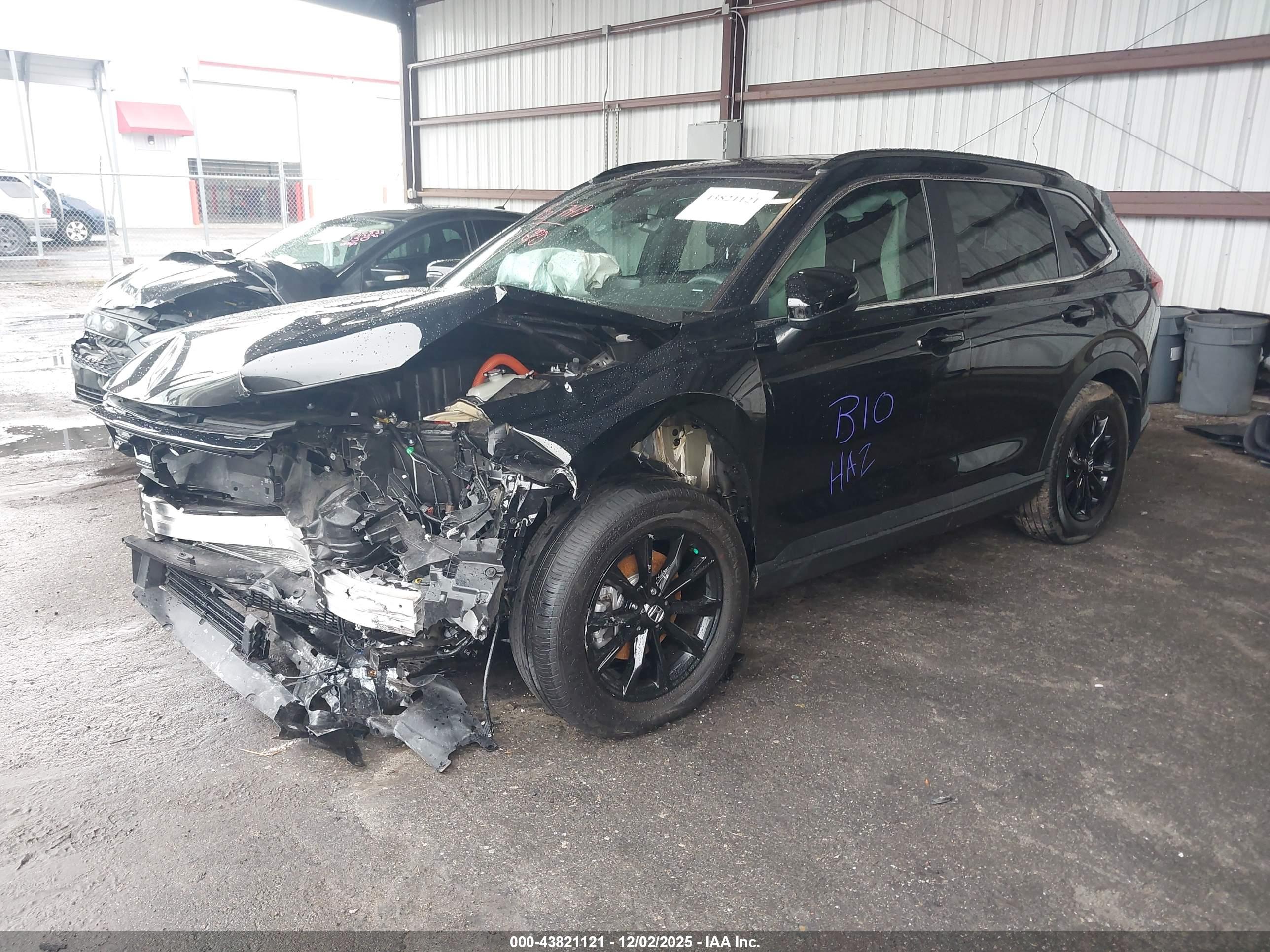 HONDA CR-V image 2