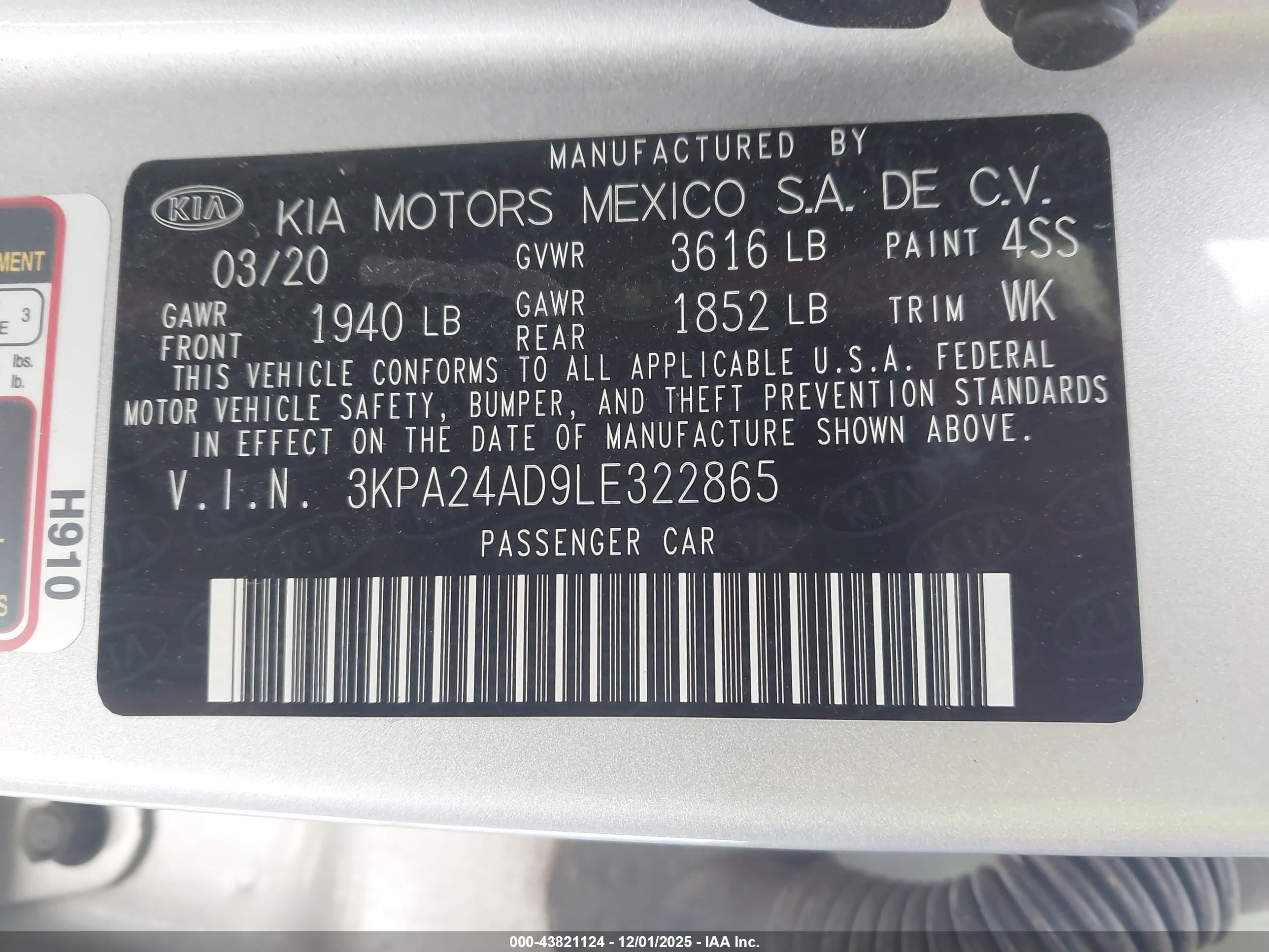 KIA RIO image 9