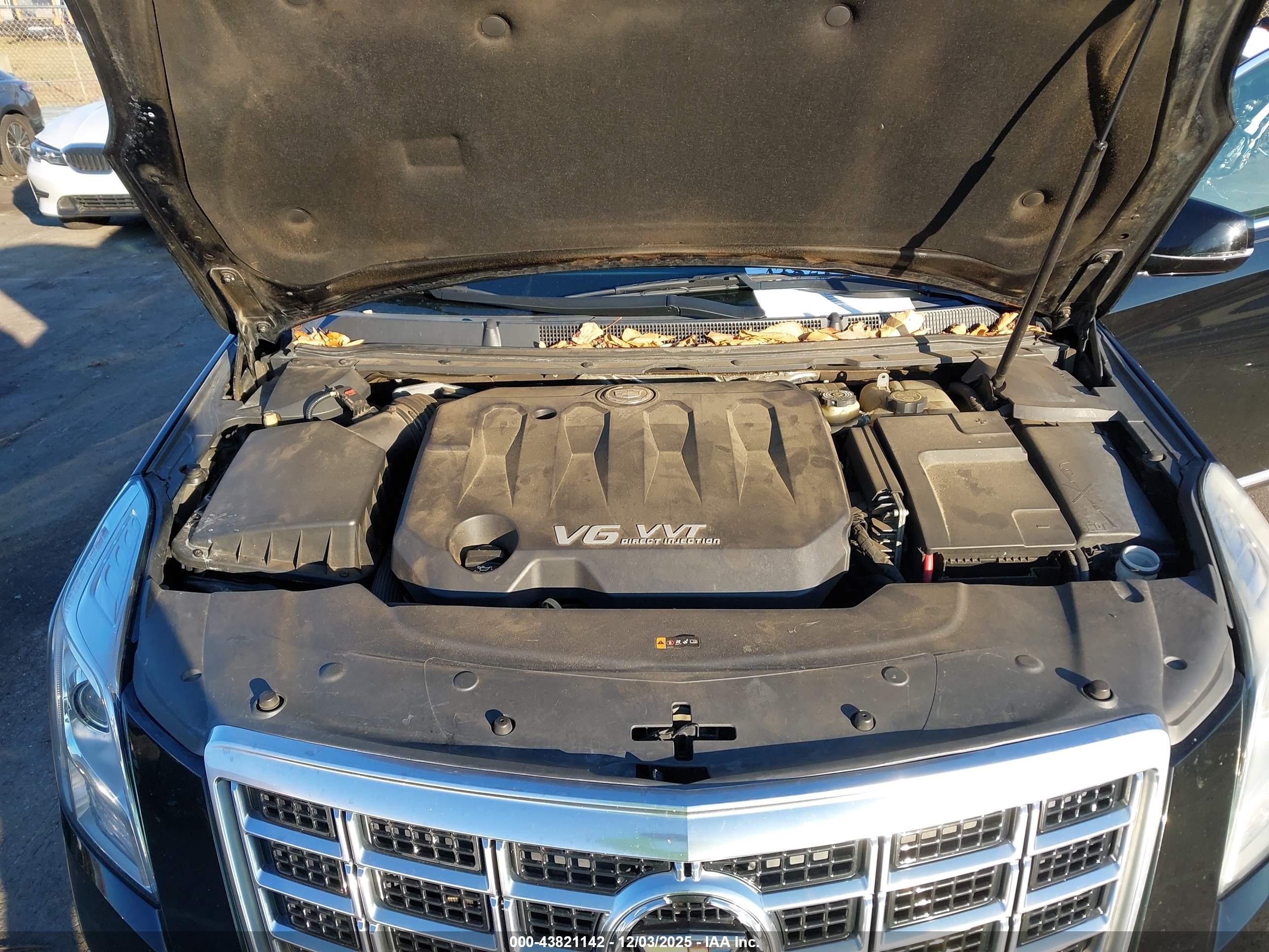 CADILLAC XTS image 10