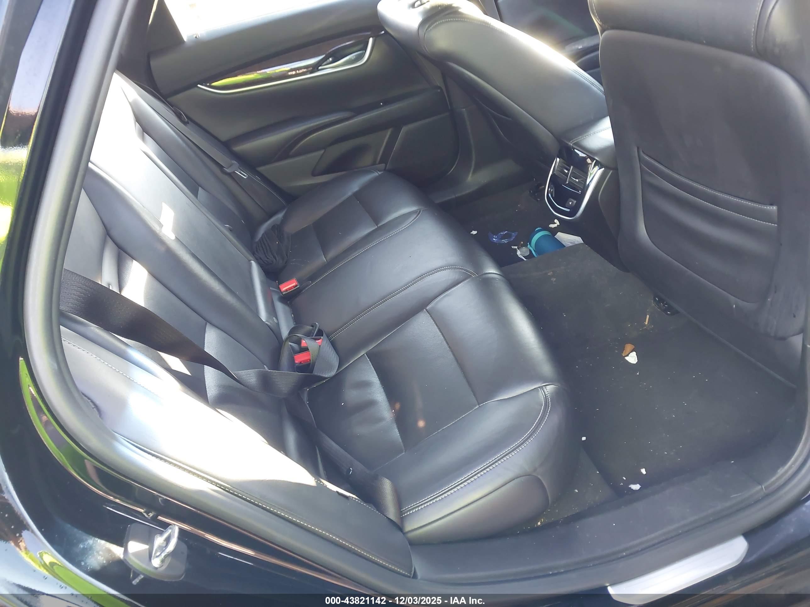 CADILLAC XTS image 8
