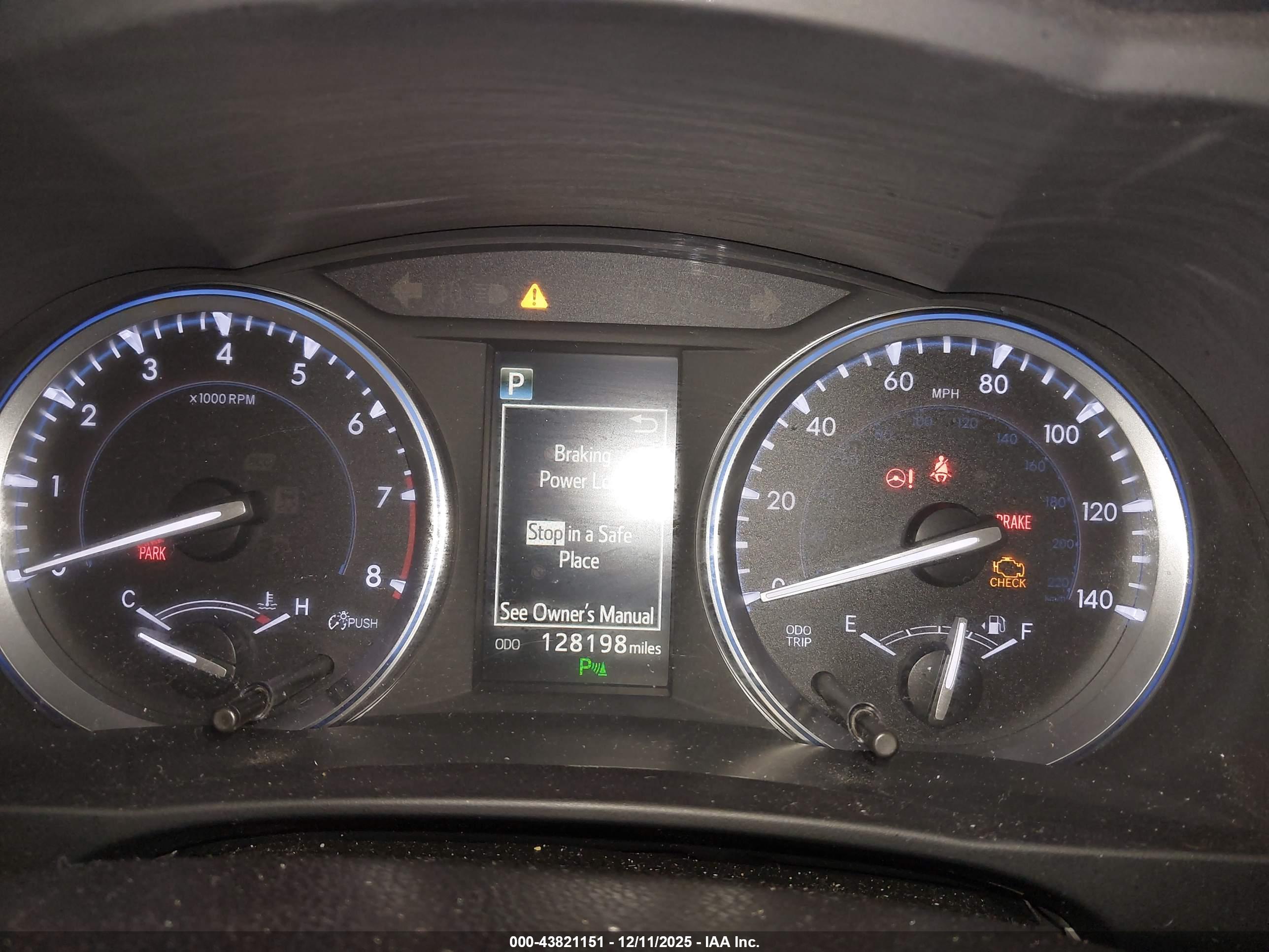 TOYOTA HIGHLANDER image 7