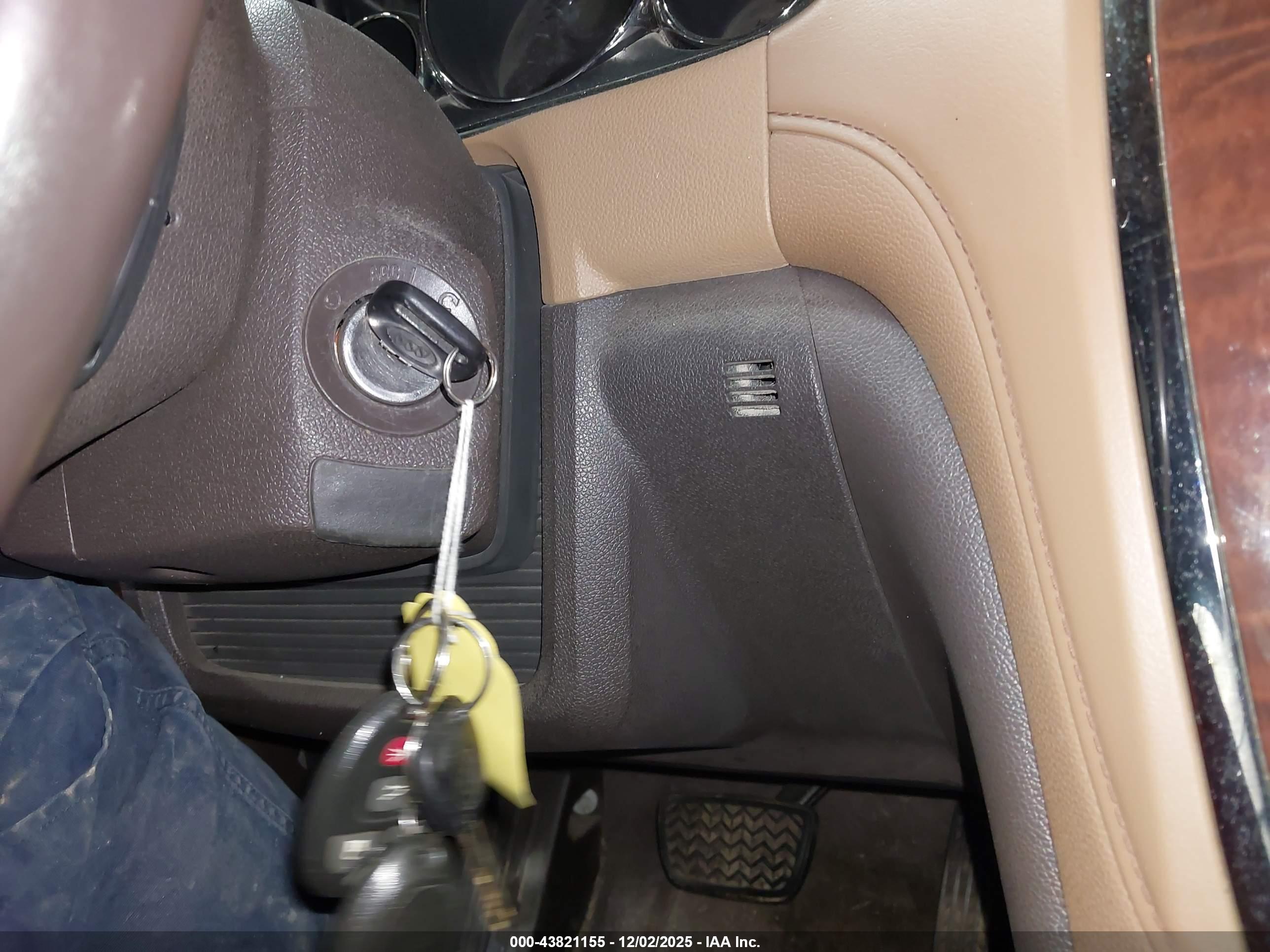 BUICK ENCLAVE image 11