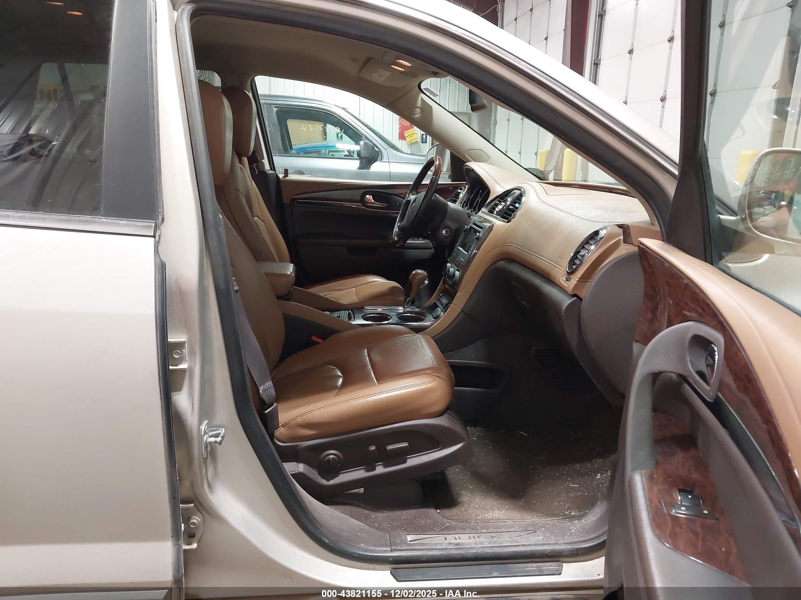 BUICK ENCLAVE image 5