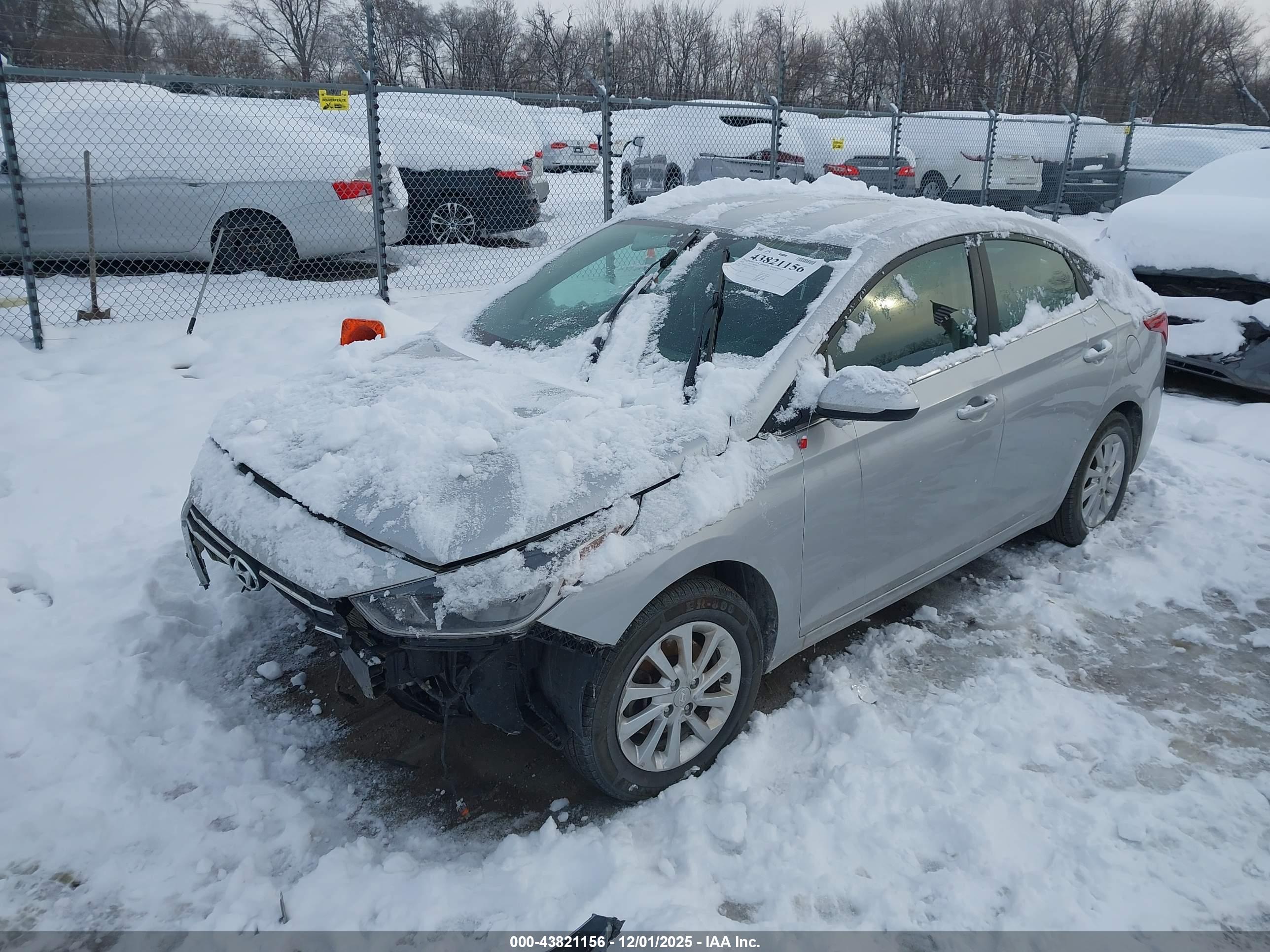 HYUNDAI ACCENT image 2