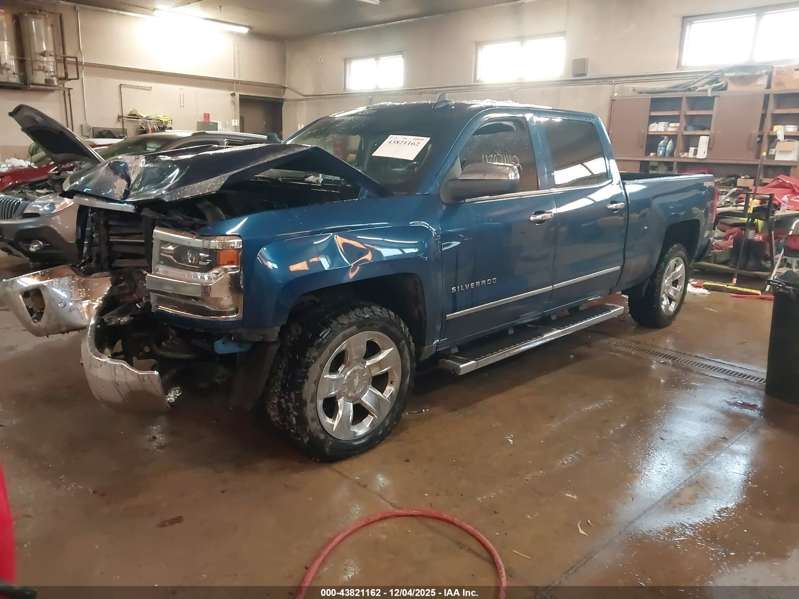 CHEVROLET SILVERADO image 2