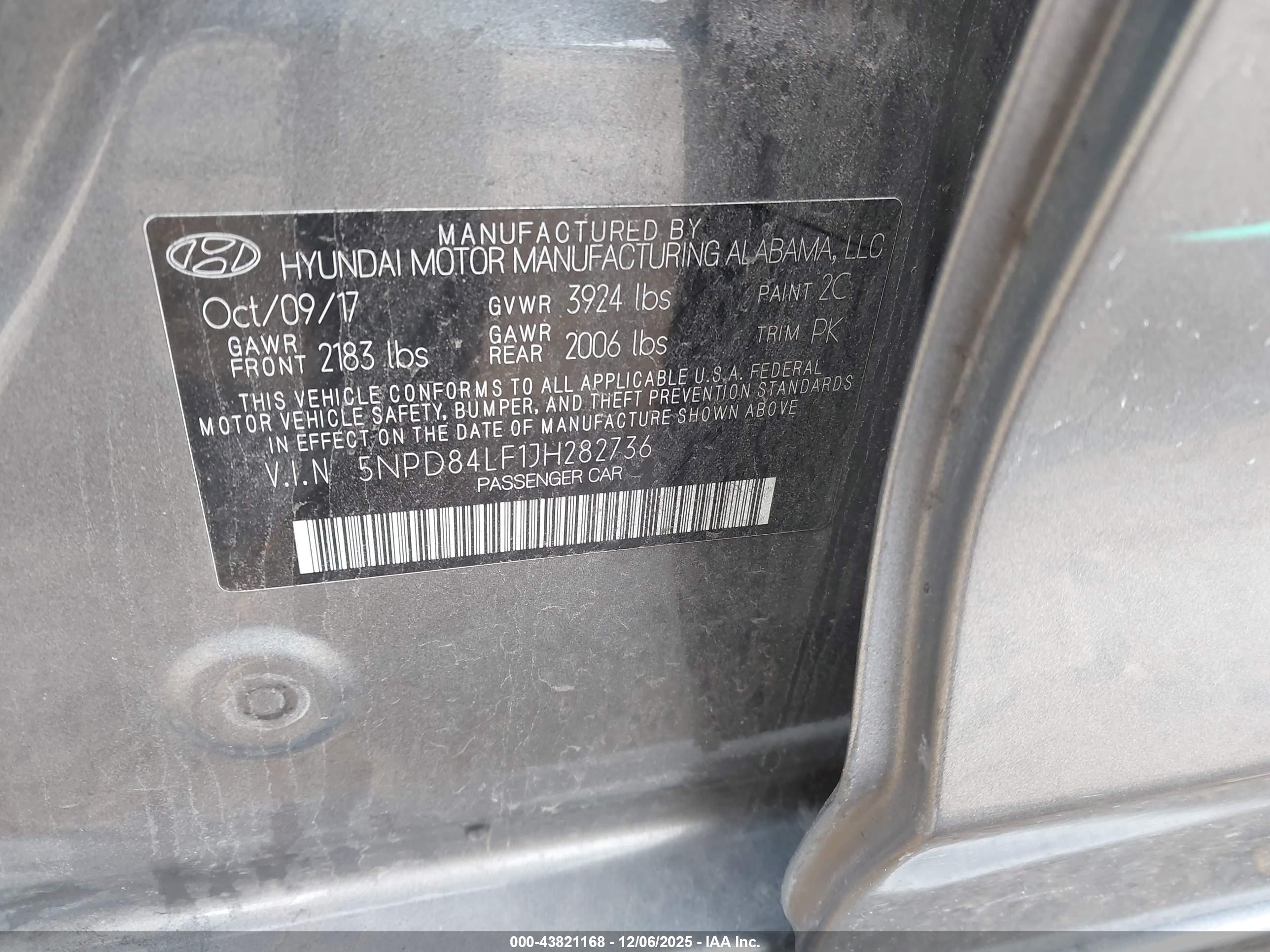 HYUNDAI ELANTRA image 9