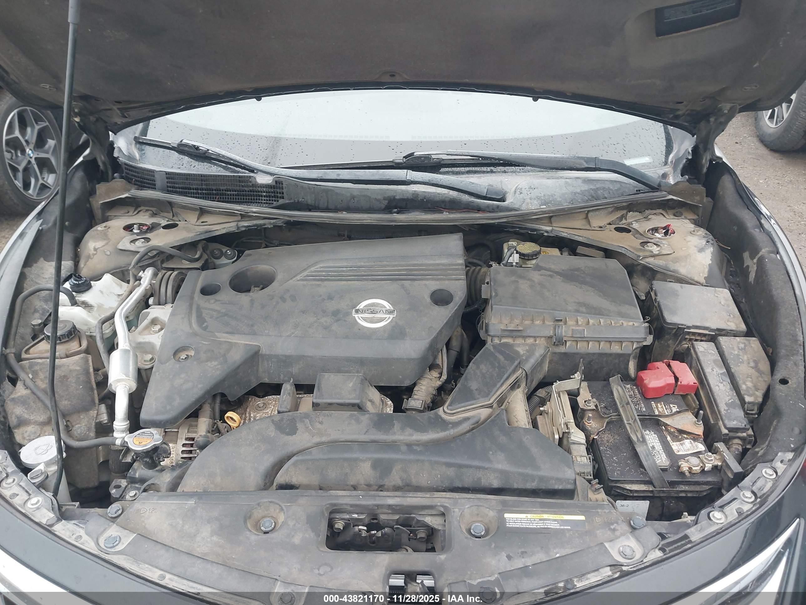 NISSAN ALTIMA image 10