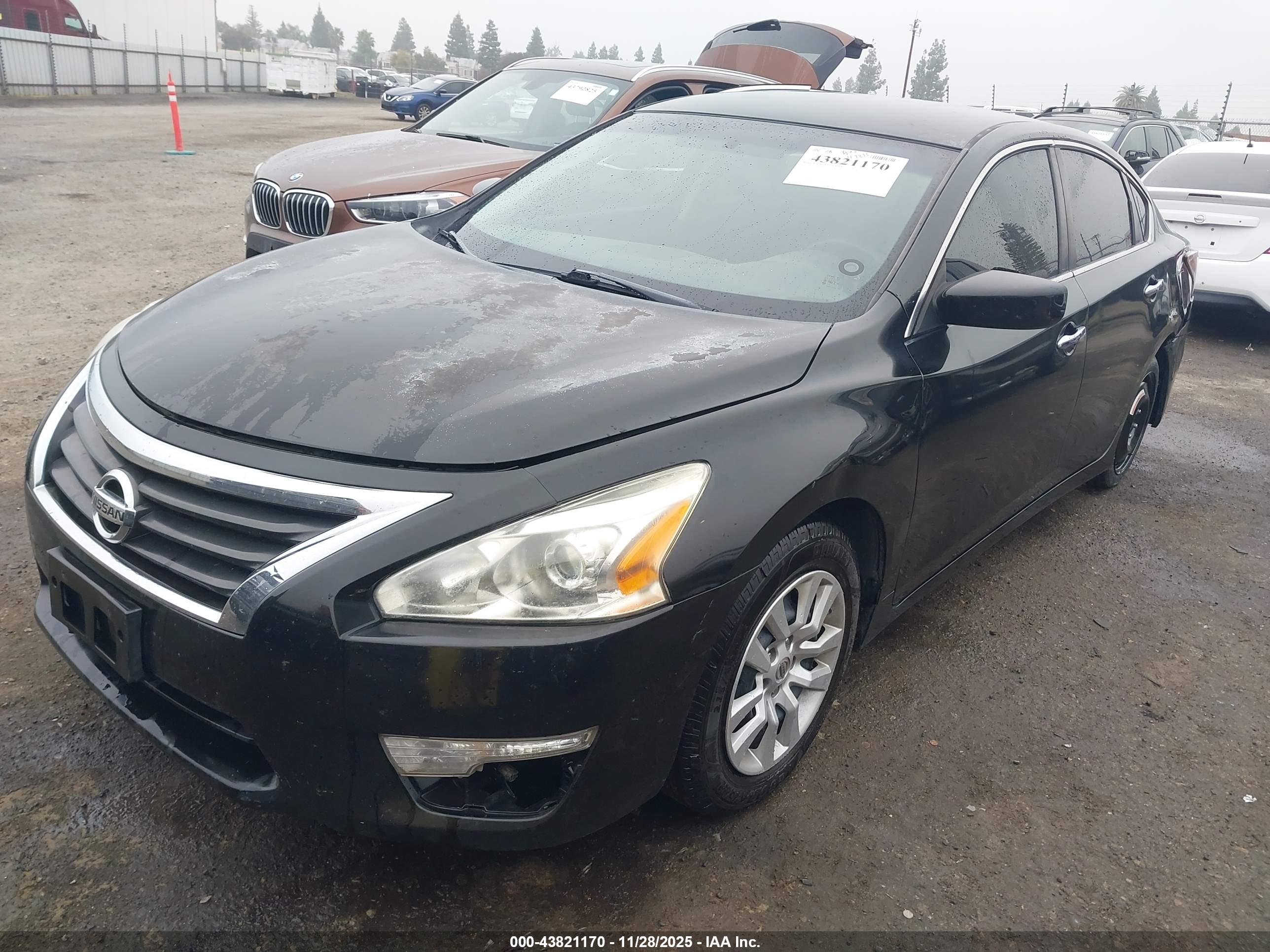 NISSAN ALTIMA image 2