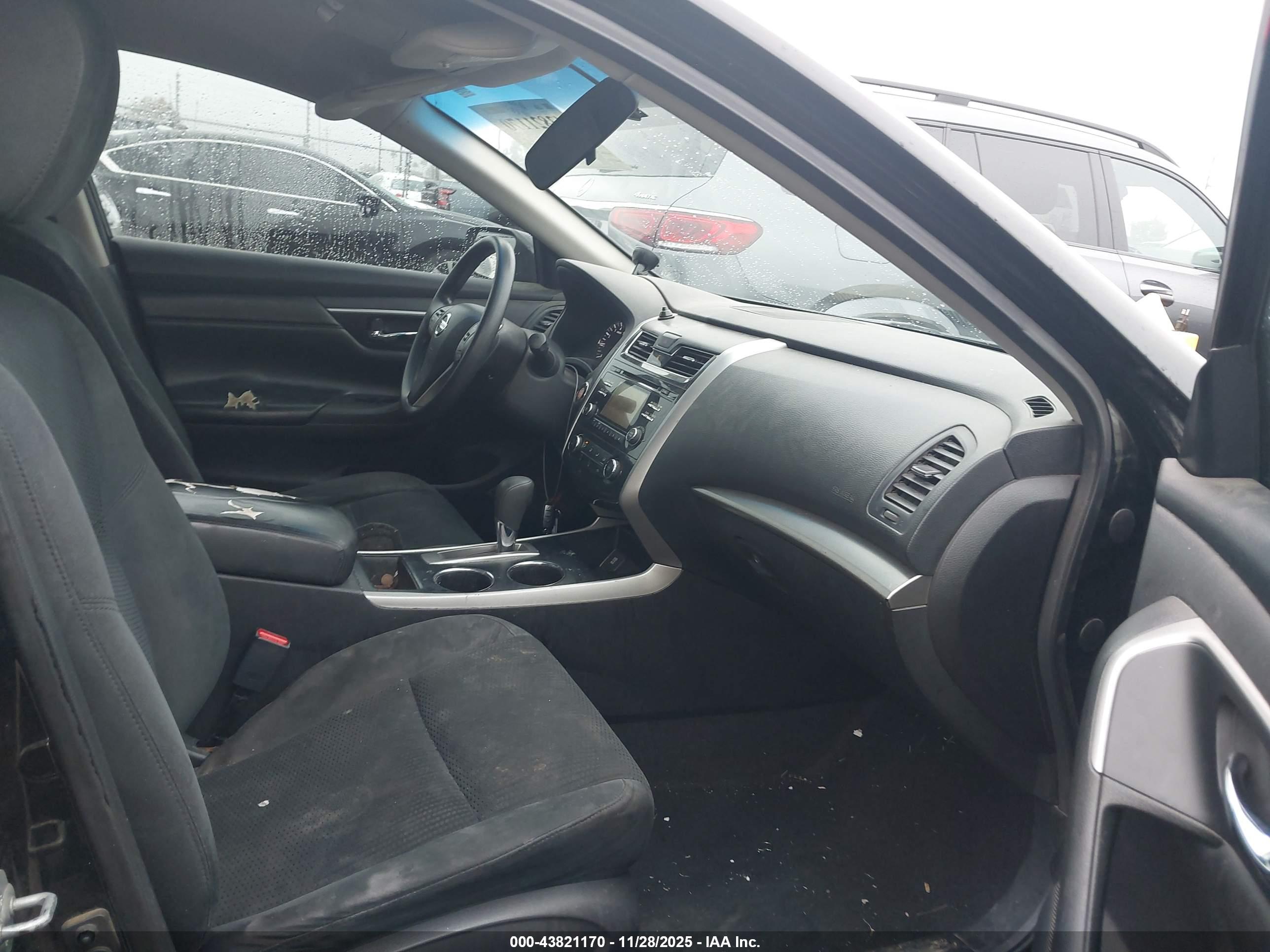 NISSAN ALTIMA image 5