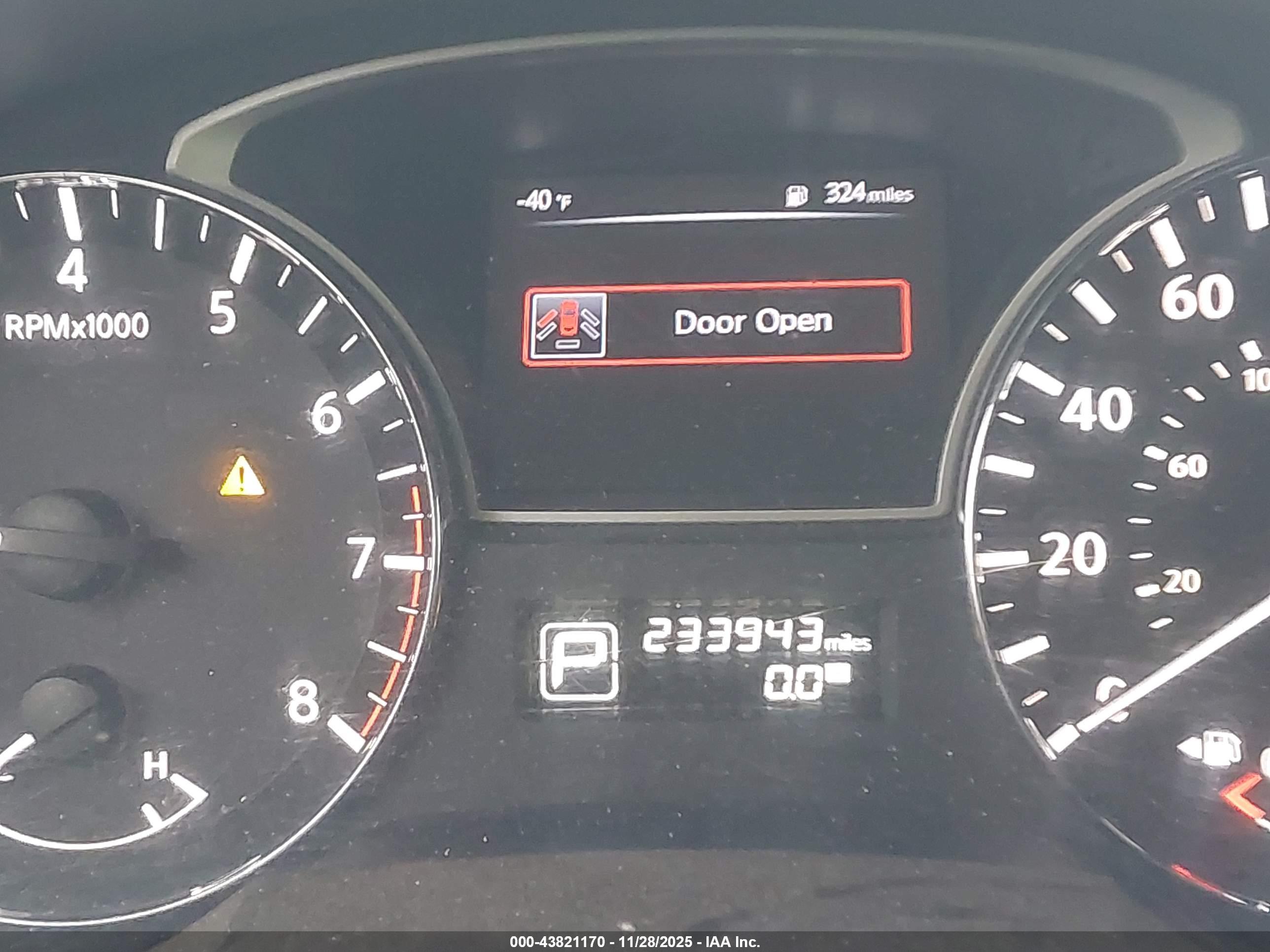 NISSAN ALTIMA image 7