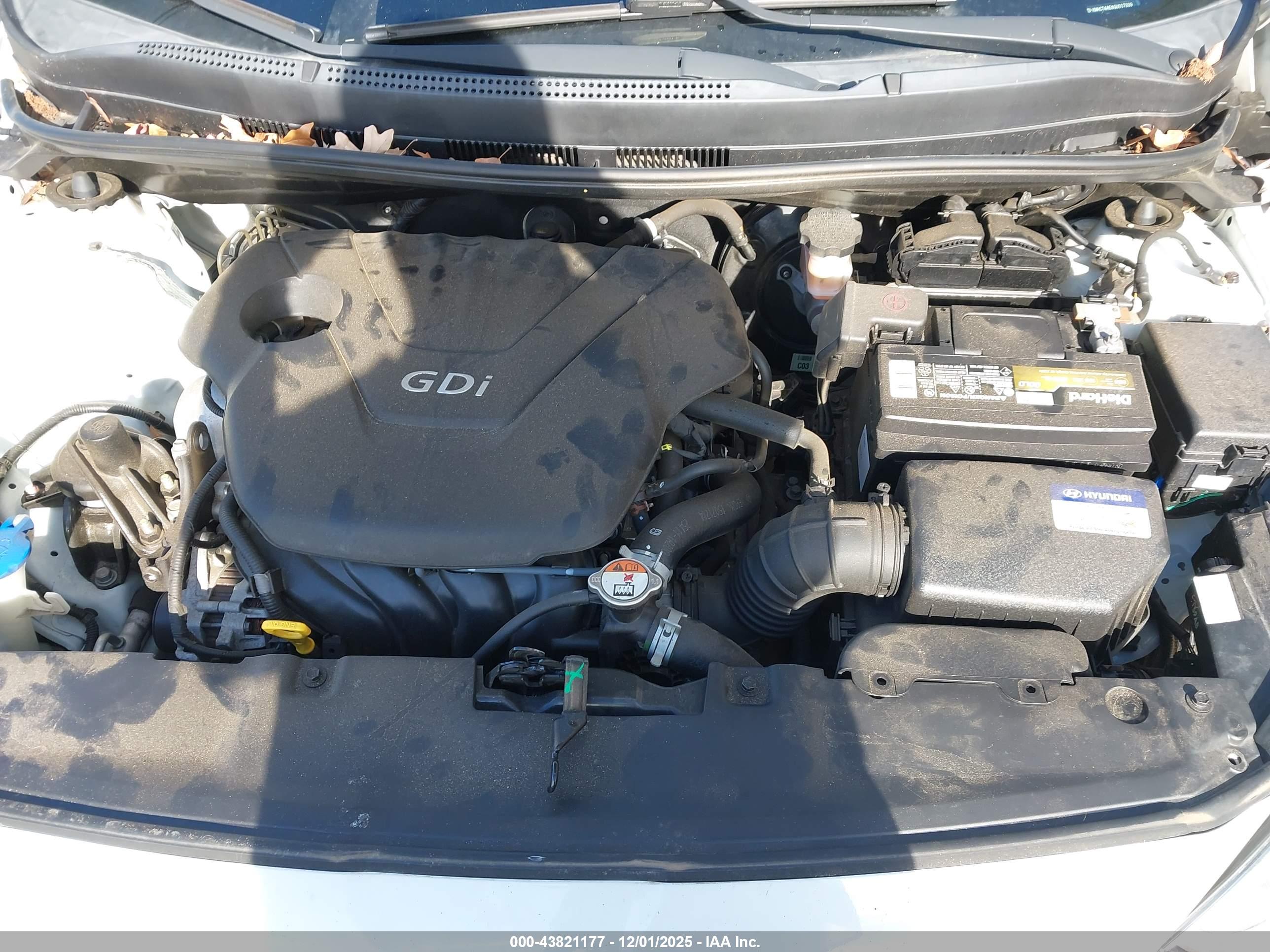 HYUNDAI ACCENT image 10